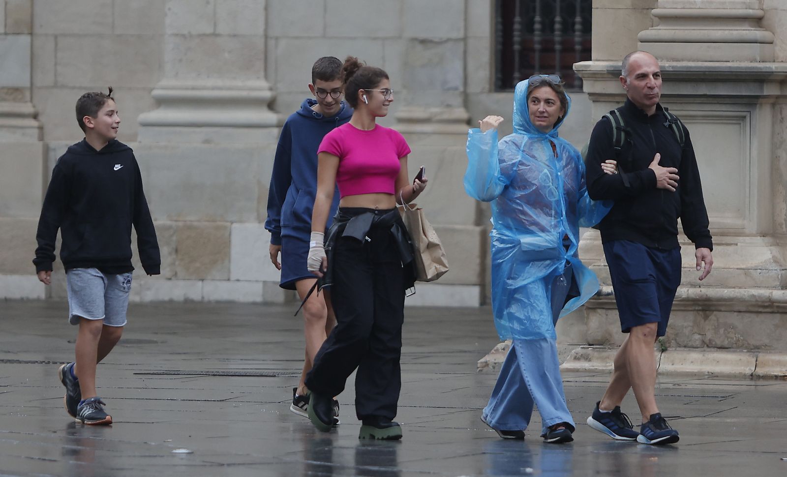 Llegan a sevilla Las primeras lluvias de la borrasca Armand