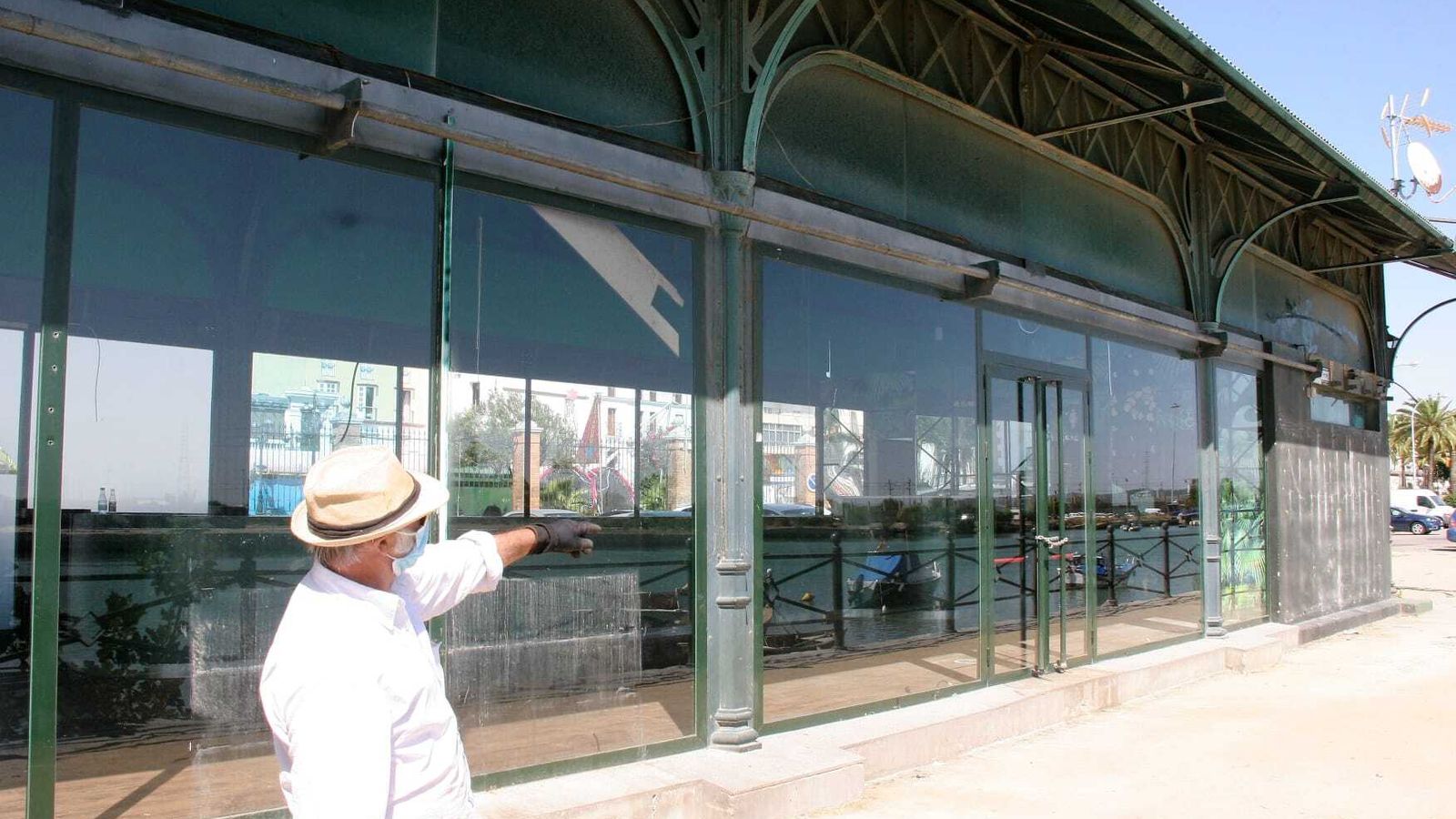 Otra imagen del antiguo tinglado portuario.