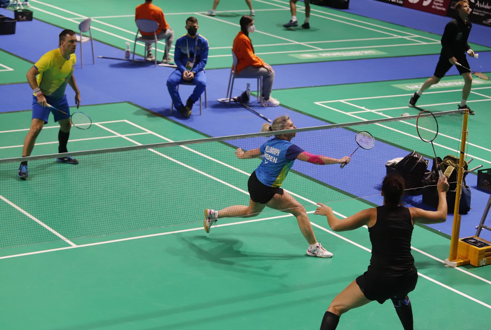 Imágenes del primer día de competición del Mundial senior de bádminton de Huelva 2021