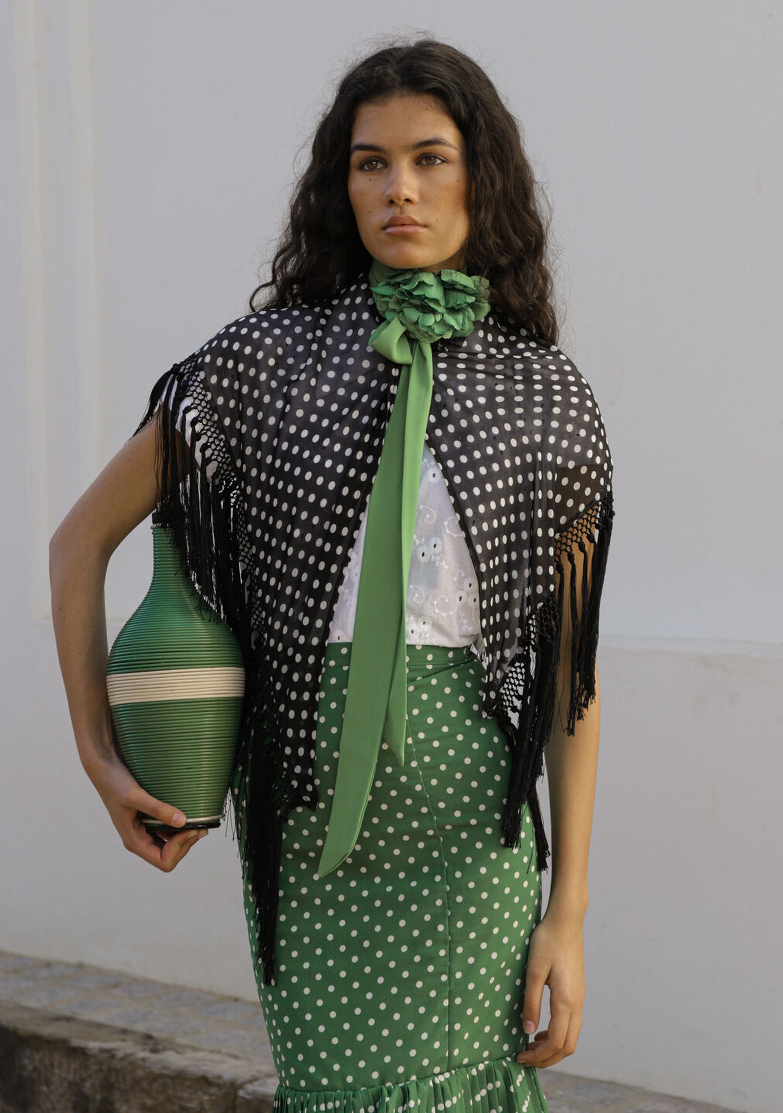 Las mejores imágenes del desfile de moda flamenca del diseñador Gil Ortiz en El Rocío