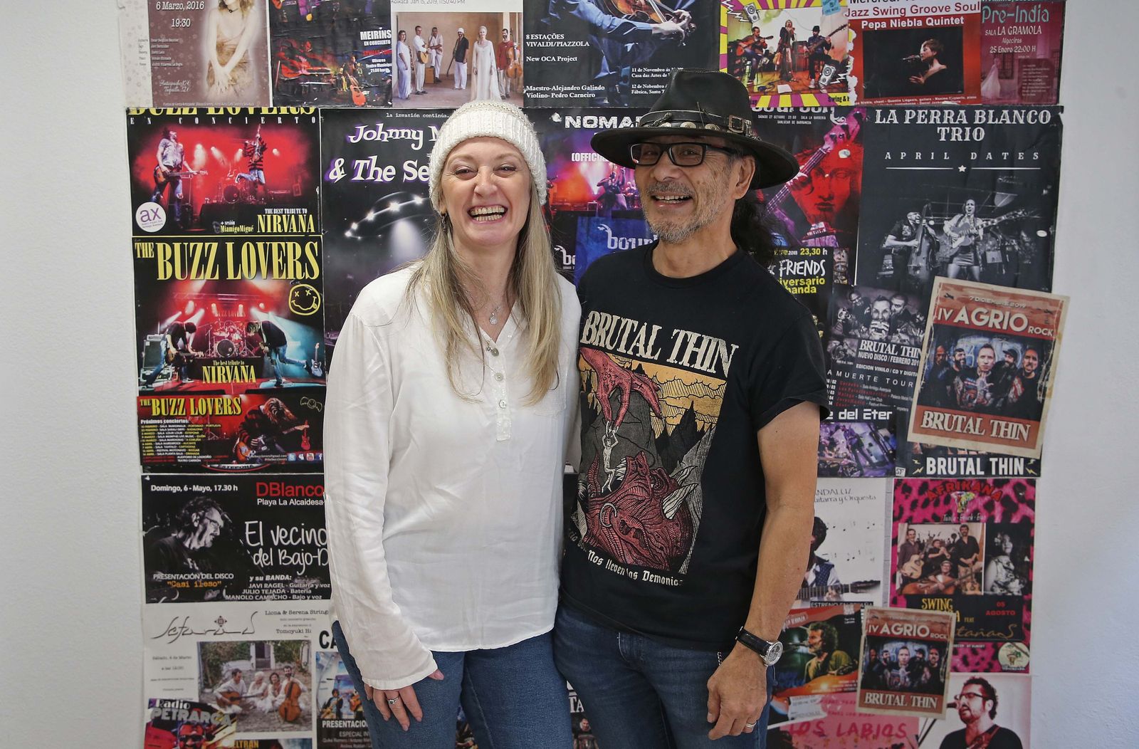 Fotos de la exposición de Tomoyuki Hotta 'Tomo los muros, prende la vida' en Algeciras