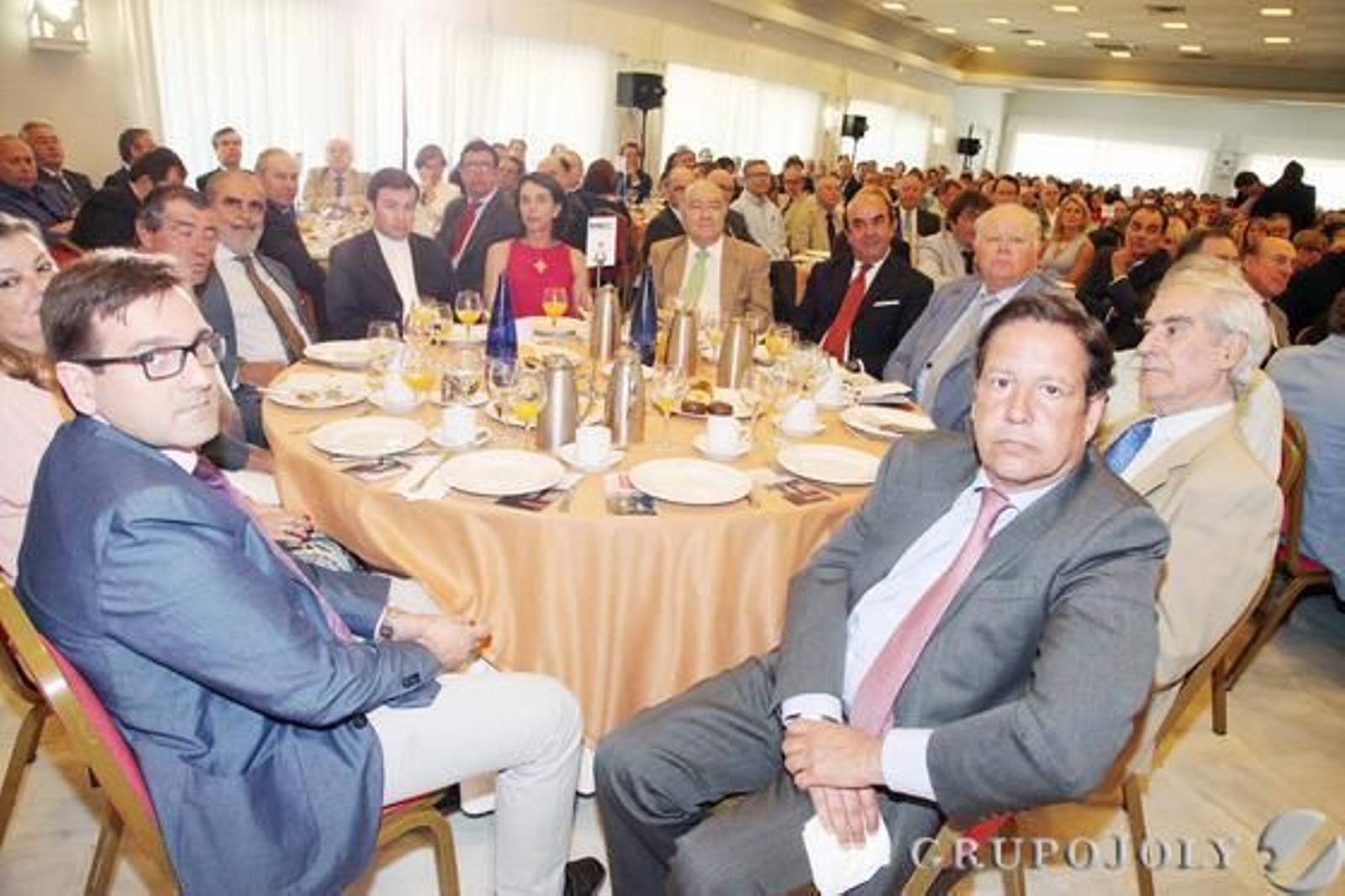 Carlos Lastro, Úrsula Ferrer, Antonio León Bohórquez, Evaristo Babé, Miguel Ángel Montero, Maribel Estévez, Cristóbal Cantos, Manuel Vázquez, Jan De Clerck, Pedro Domecq Urquijo, Manuel Domecq Zurita y Rodrigo de Martín.

Foto: Pascual · Vanesa Lobo