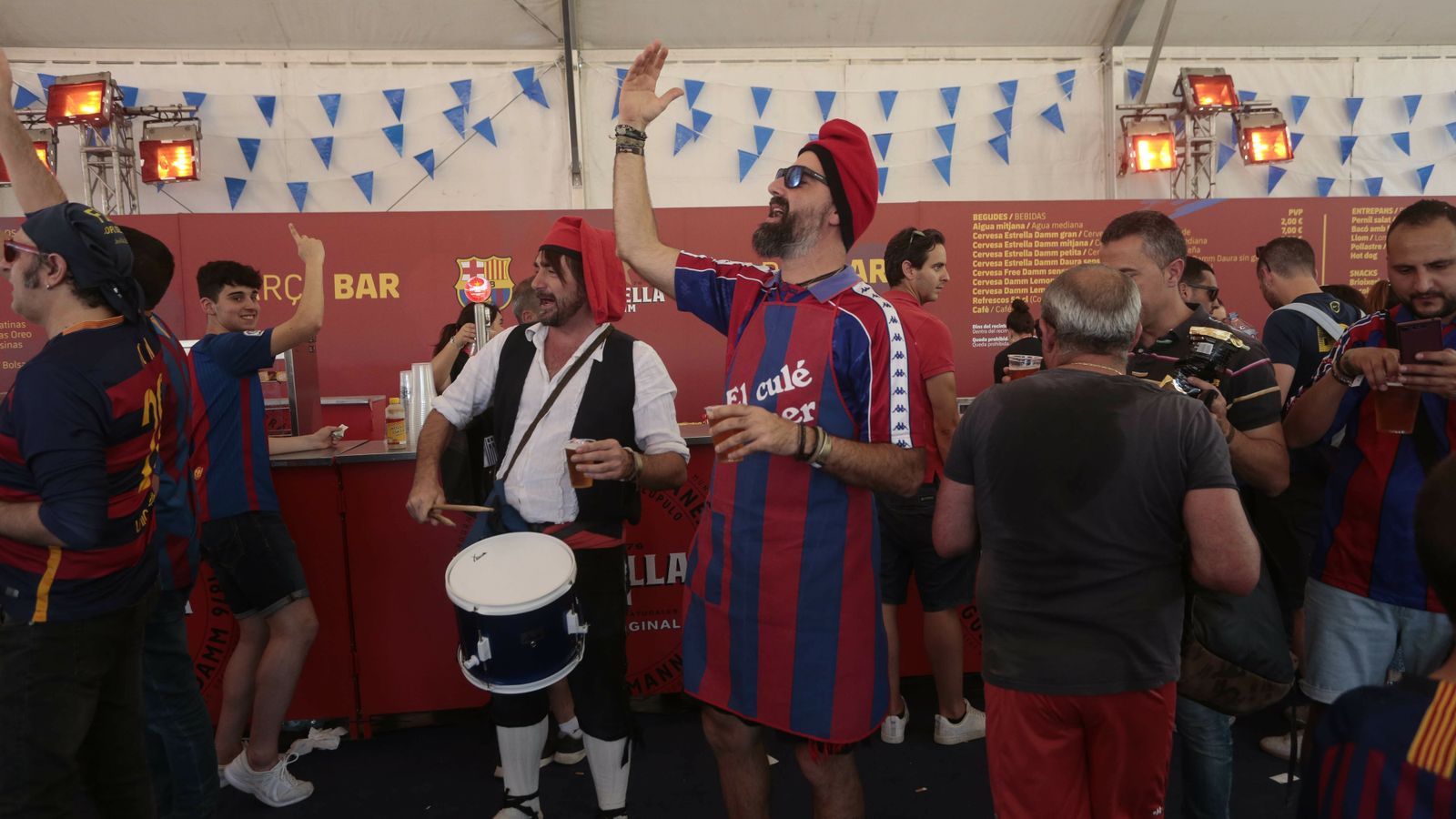 Las imágenes de la afición del Barcelona