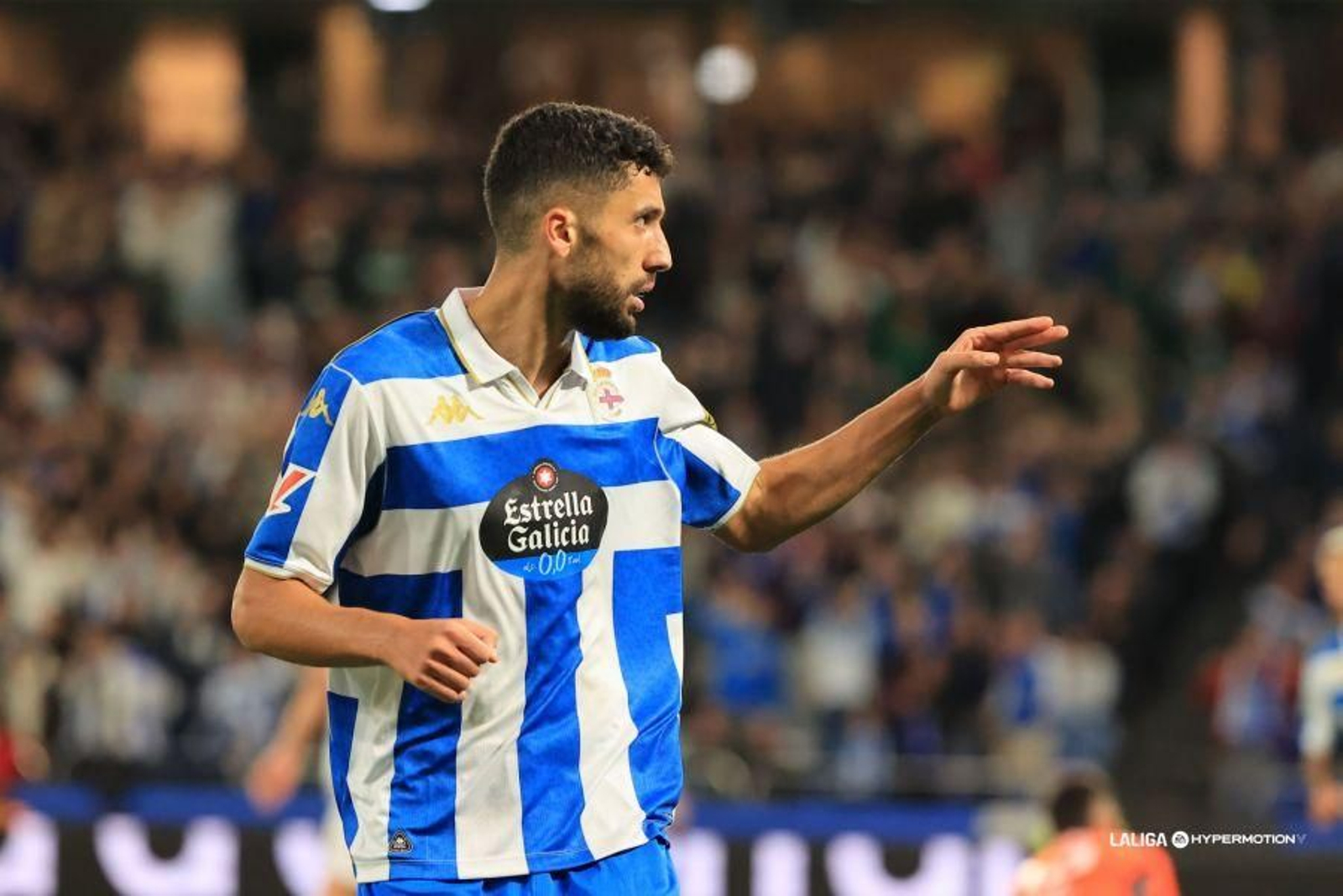 La Cultural Leonesa, próximo rival del Málaga CF, goleada por el Deportivo