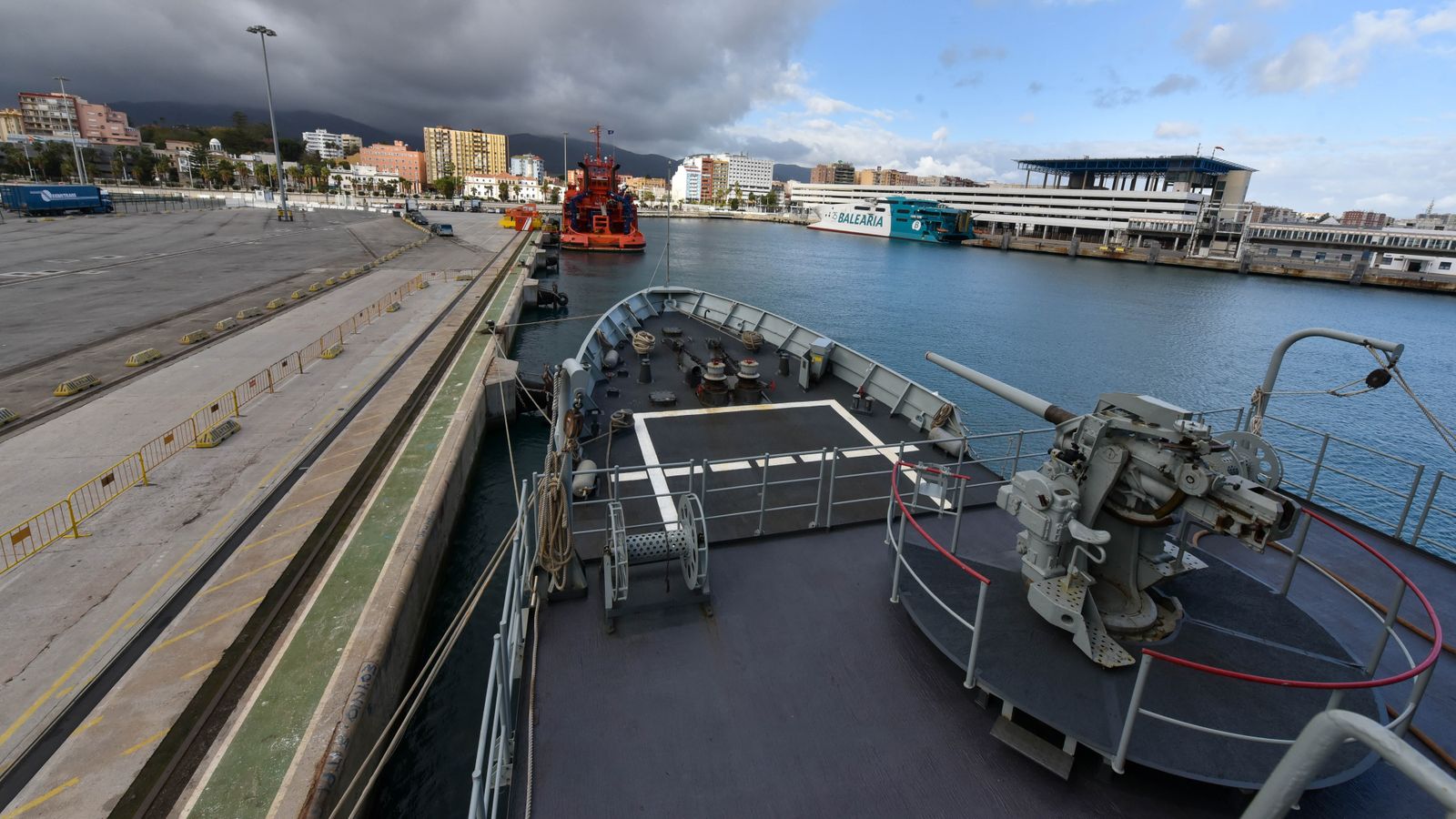 Las fotos de la patrullera Atalaya en el puerto de Algeciras