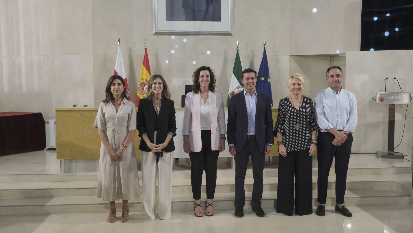 Imágenes del reparto de competencias en las concejalías del Ayuntamiento de Almería