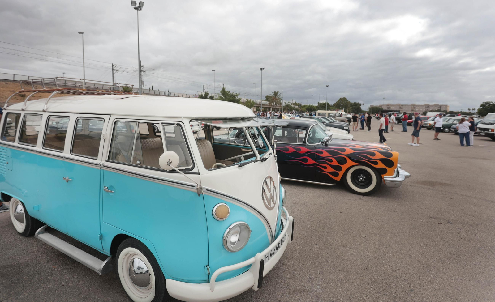Protesta de coches clásicos e históricos en Jerez