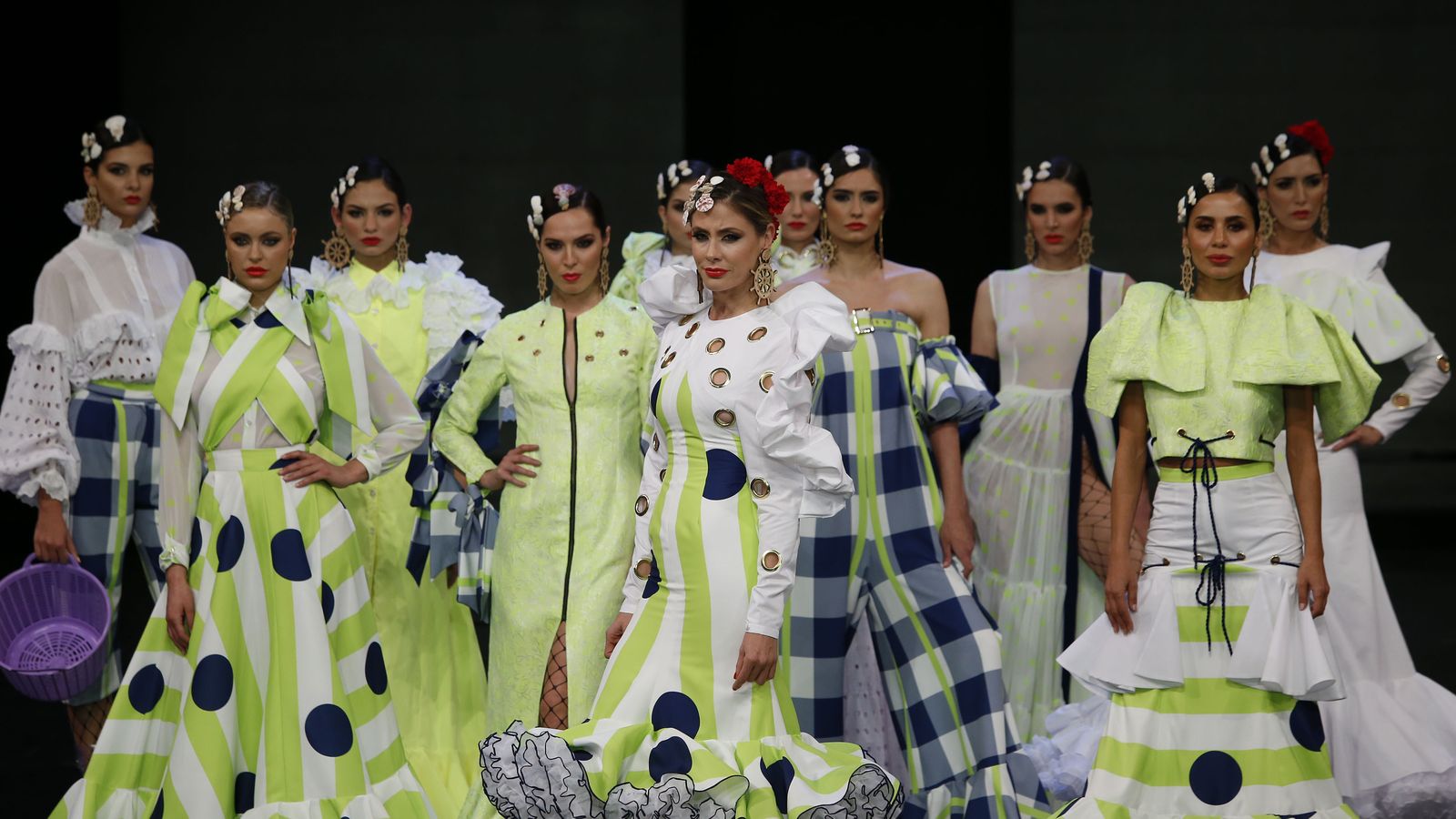 José Raposo presenta 'Carmela' en SIMOF 2020, todas las fotos de su desfile