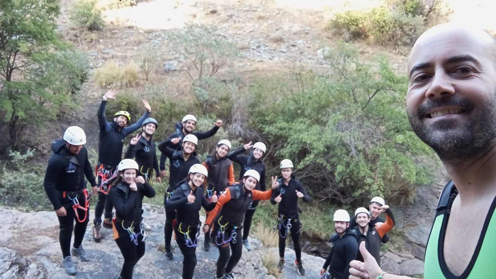 Foto de familia de los aventureros y aventureras.