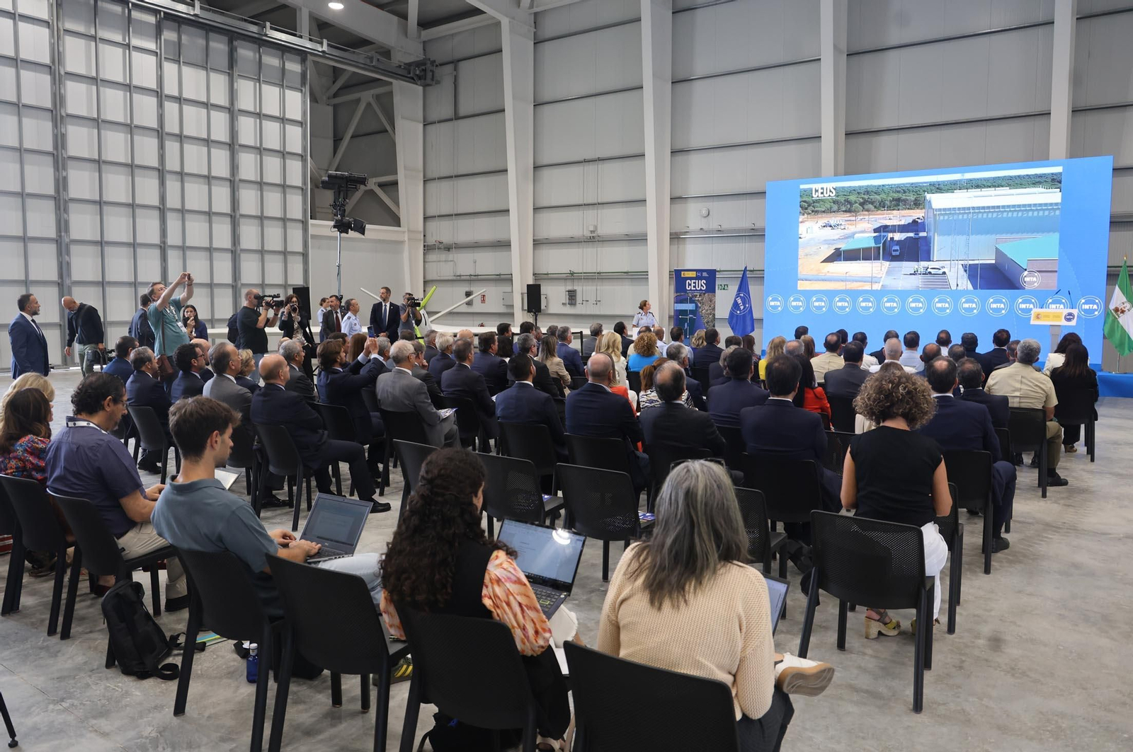 Imágenes de la inauguración del CEUS por Pedro Sánchez en Moguer