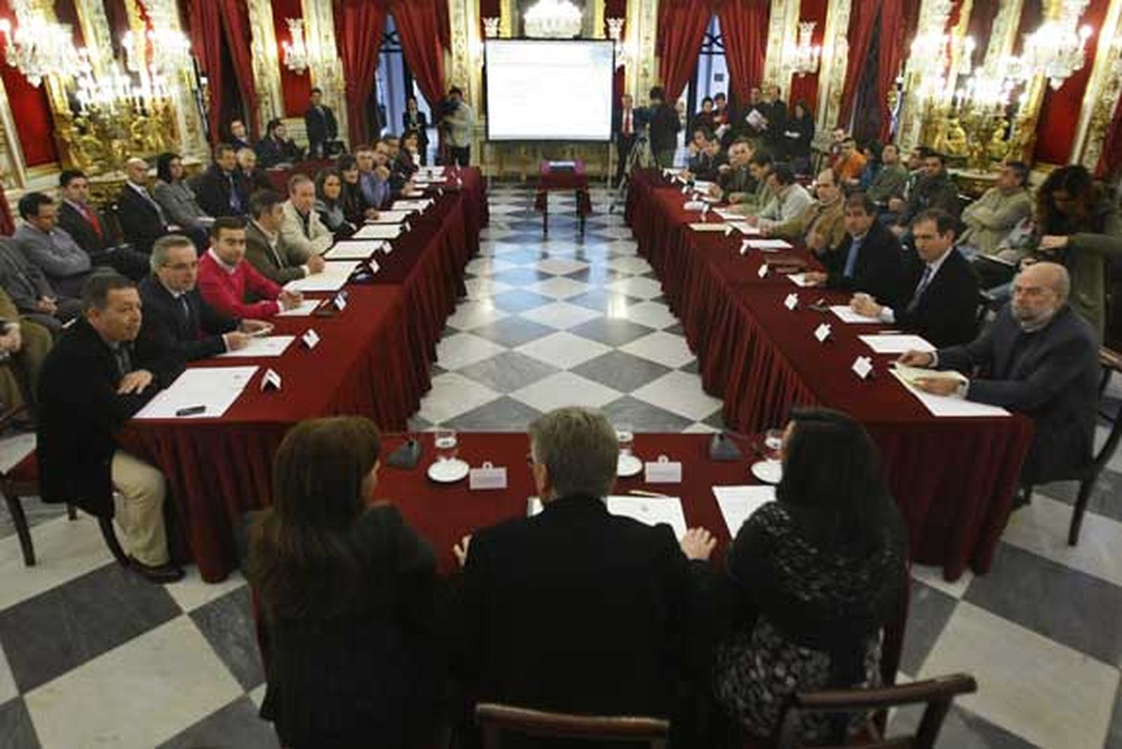 28 municipios gaditanos se adhieren al proyecto de la Administración Digital