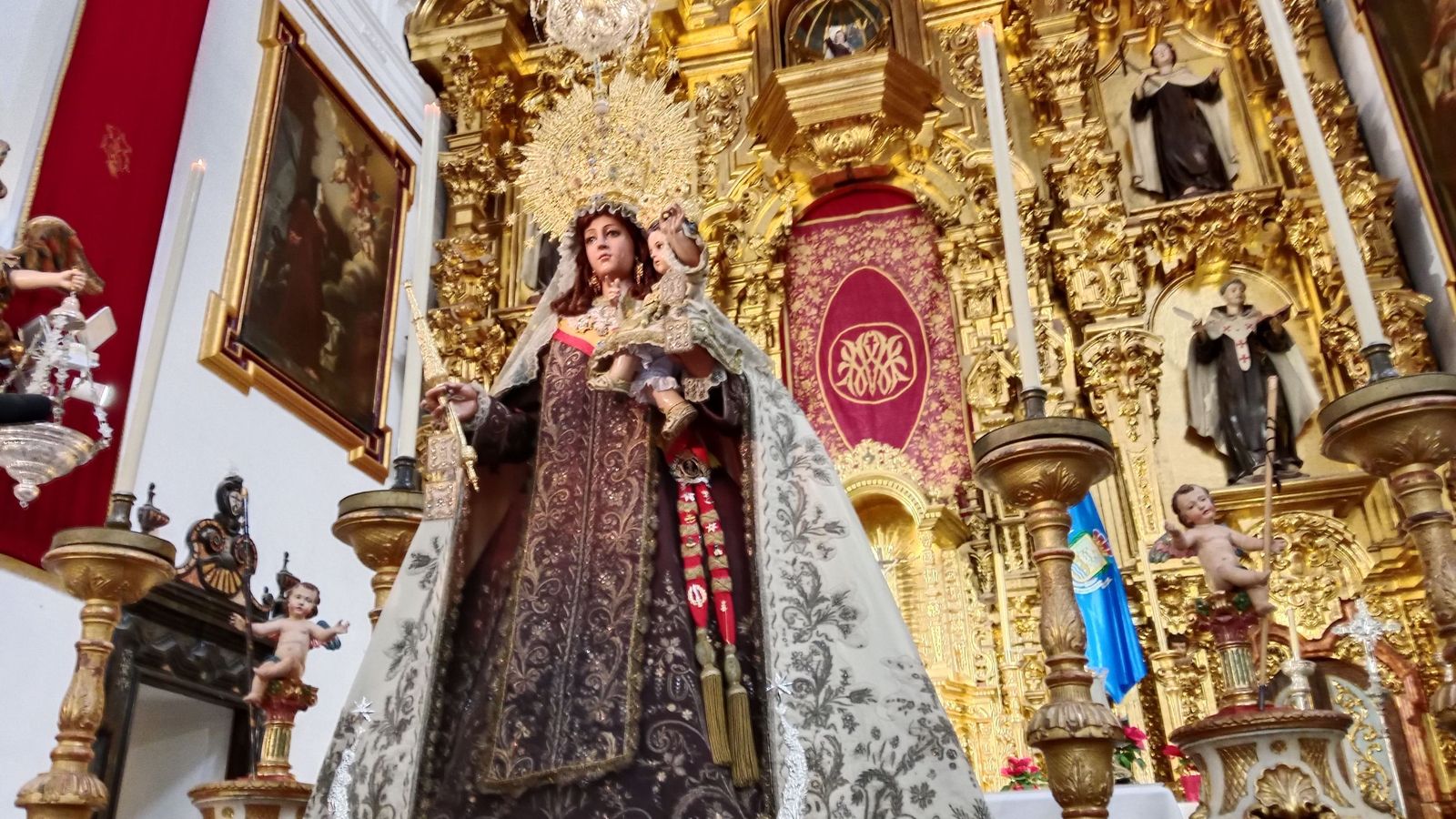 Así ha sido la despedida de los guardiamarinas de la Virgen del Carmen antes de embarcar en el 'Juan Sebastián de Elcano'