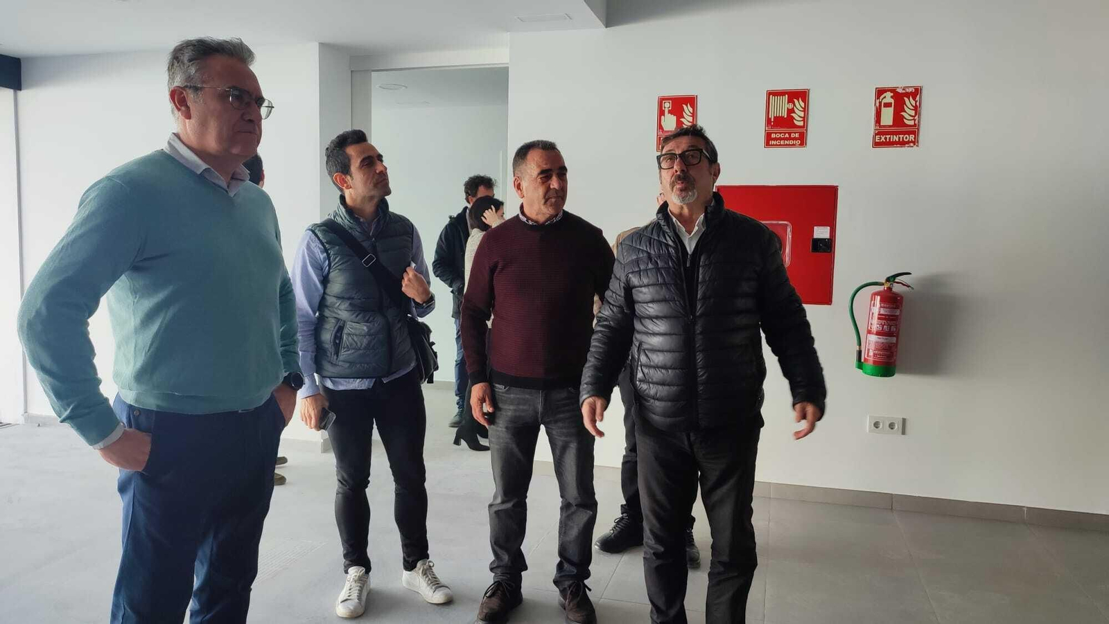 El alcalde ha sido el encargado de recepcionar la obra.