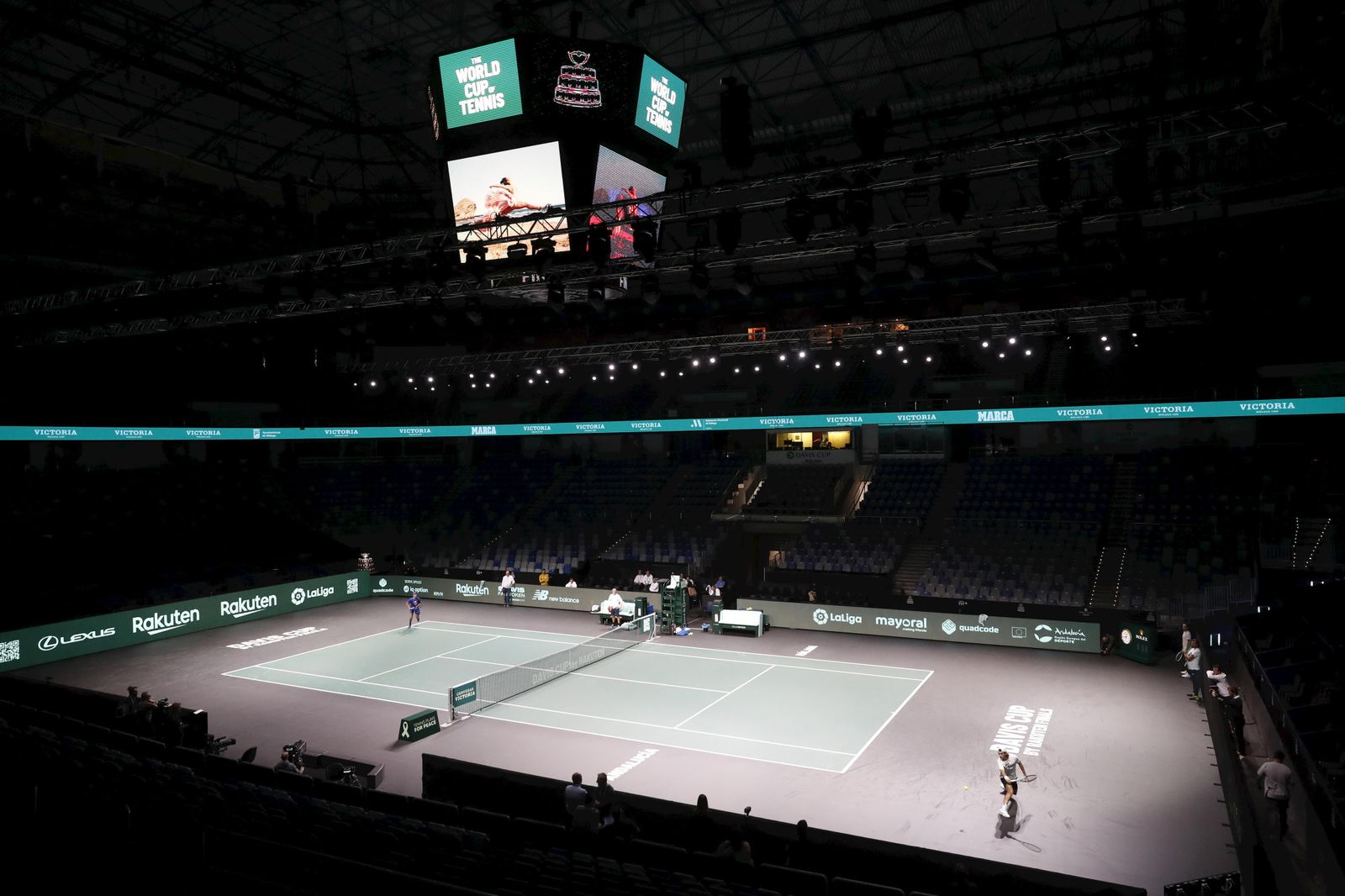 Lorenzo Sonego vence a Francis Tiafoe en el primer partido del Italia-EEUU