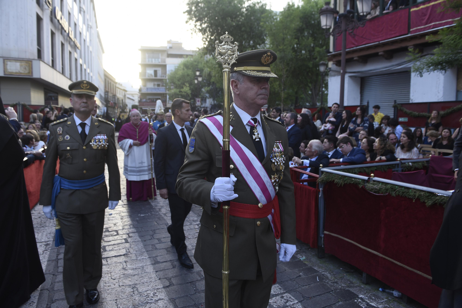Las imágenes del Santo Entierro Grande por la Campana
