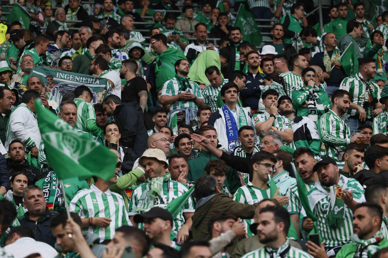 La afición del Betis en la final de la Conference League