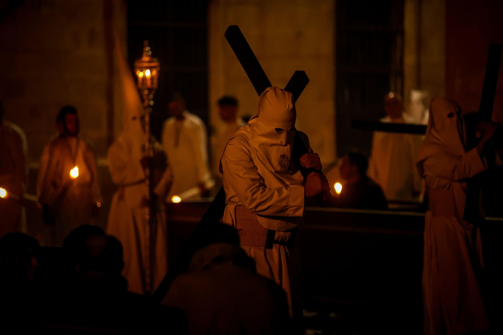 Madrugada del Viernes Santo en Jerez: imágenes de la Noche de Jesús