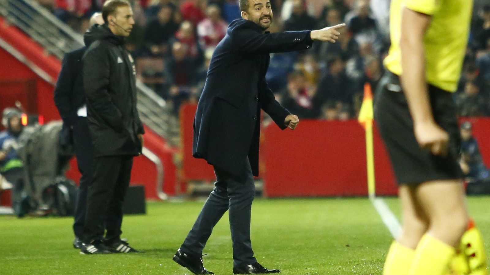 Diego Martínez da instrucciones