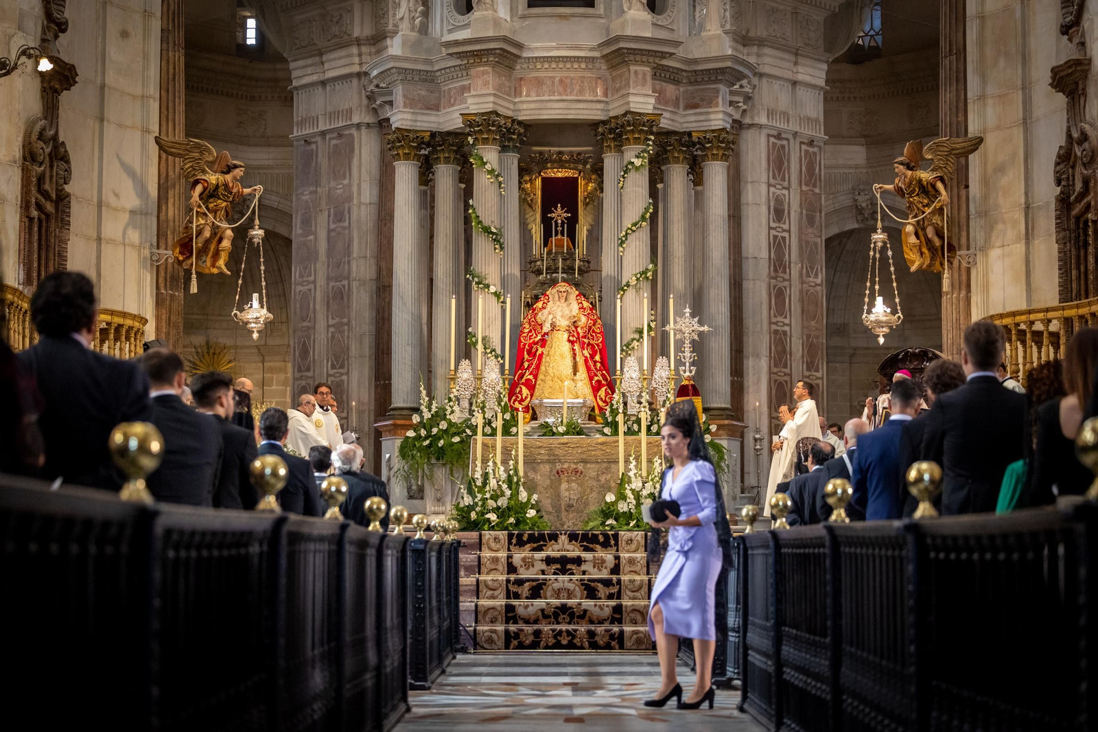 Imágenes de la coronación de la Virgen de las Penas