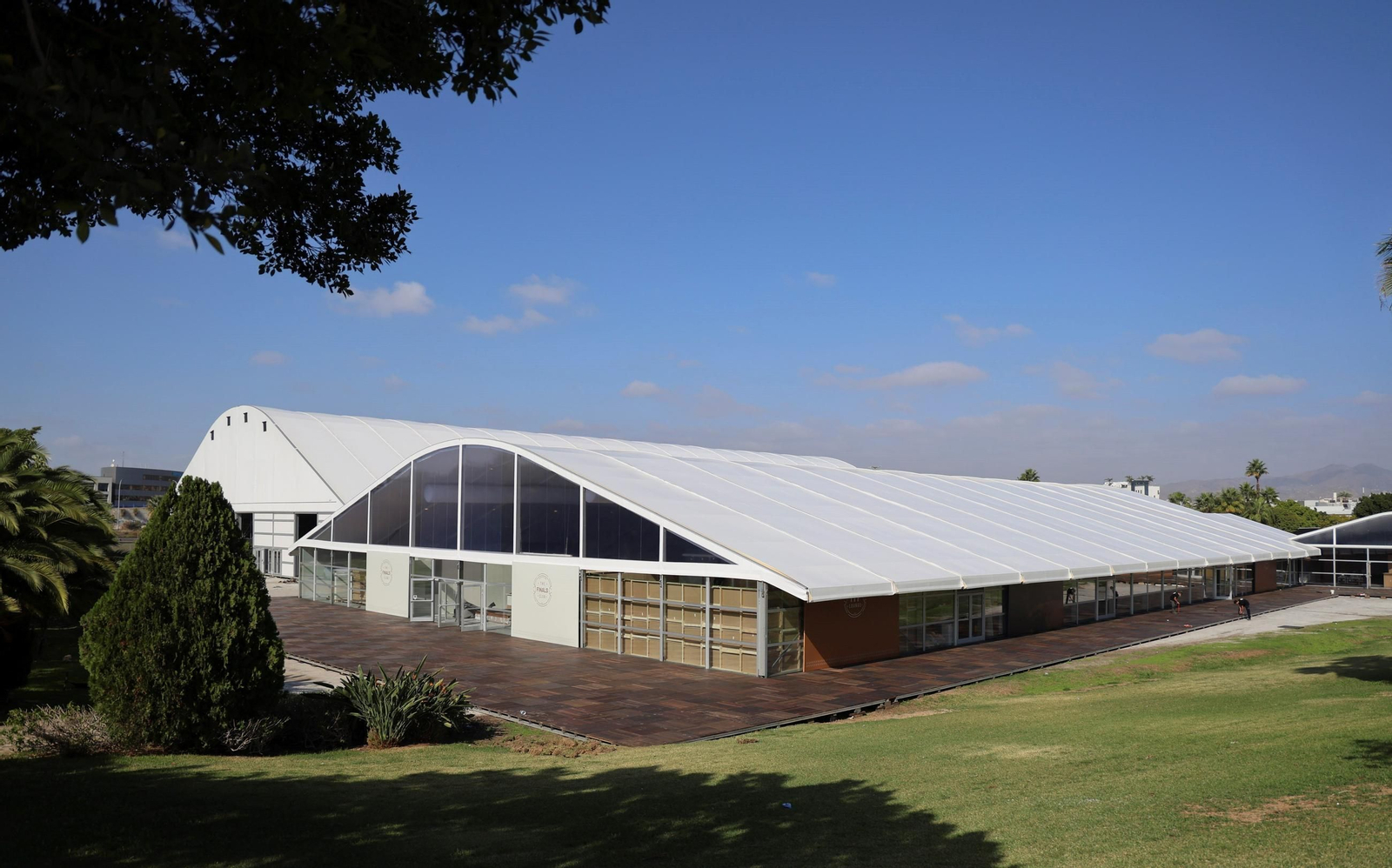 Así se transforma el Carpena para la Copa Billie Jean King y la Copa Davis