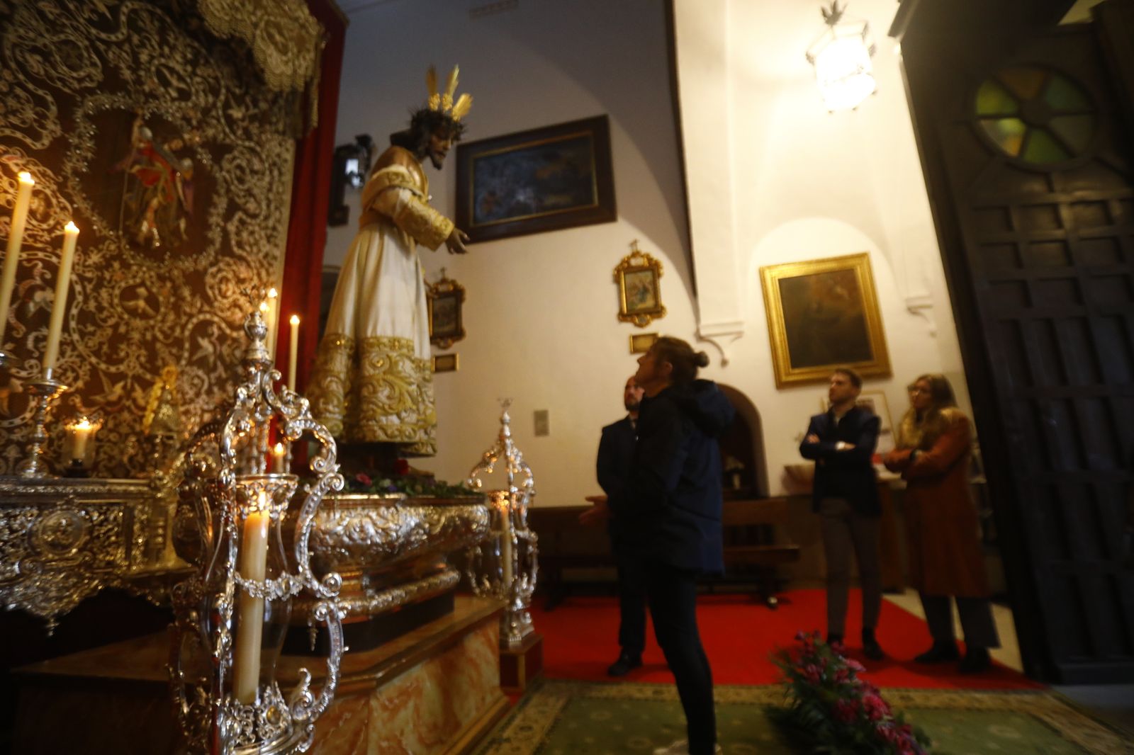 El besapiés el Señor de la Humildad y Paciencia de Córdoba, en imágenes