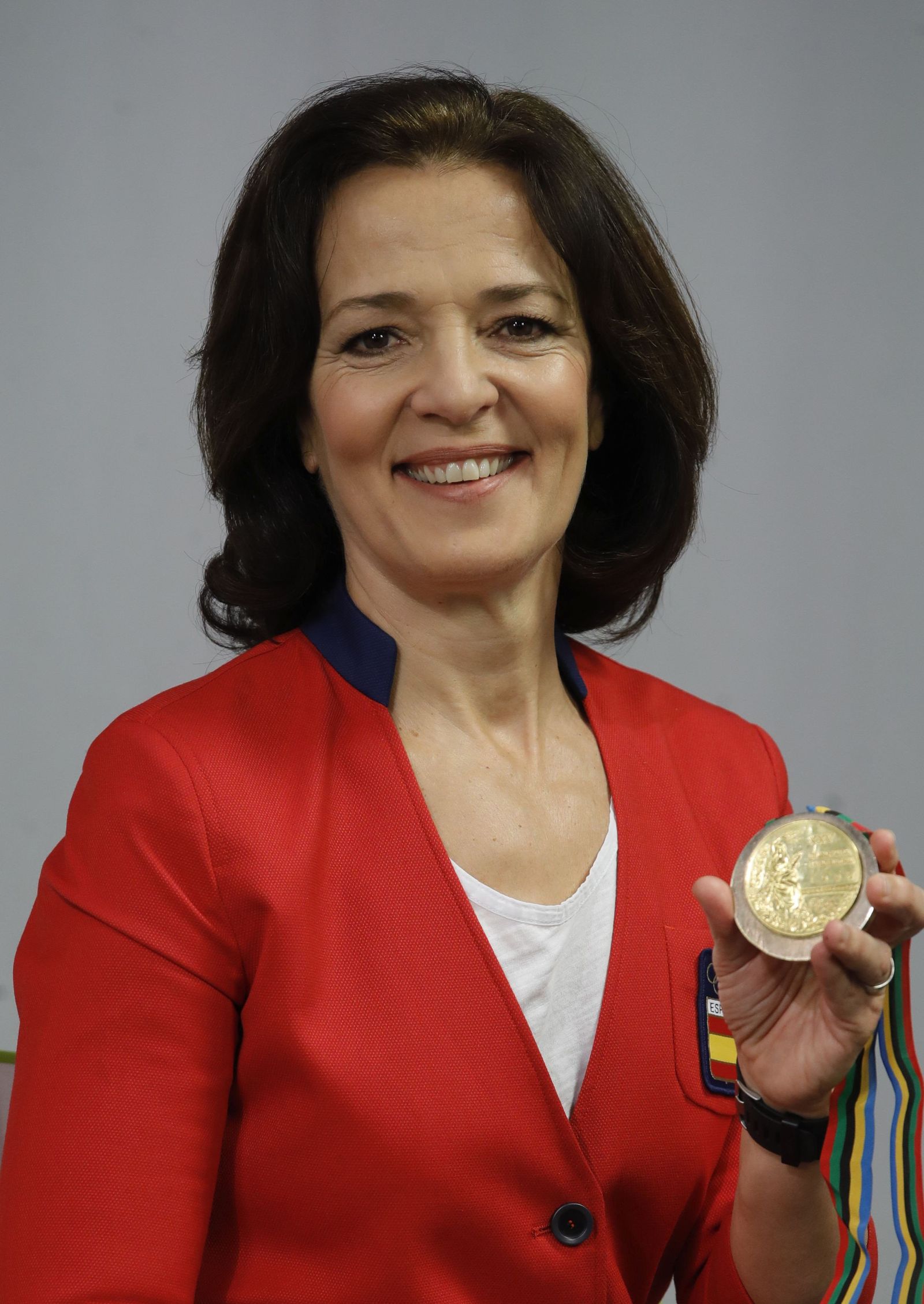 Miriam Blasco, con la medalla lograda en Barcelona.