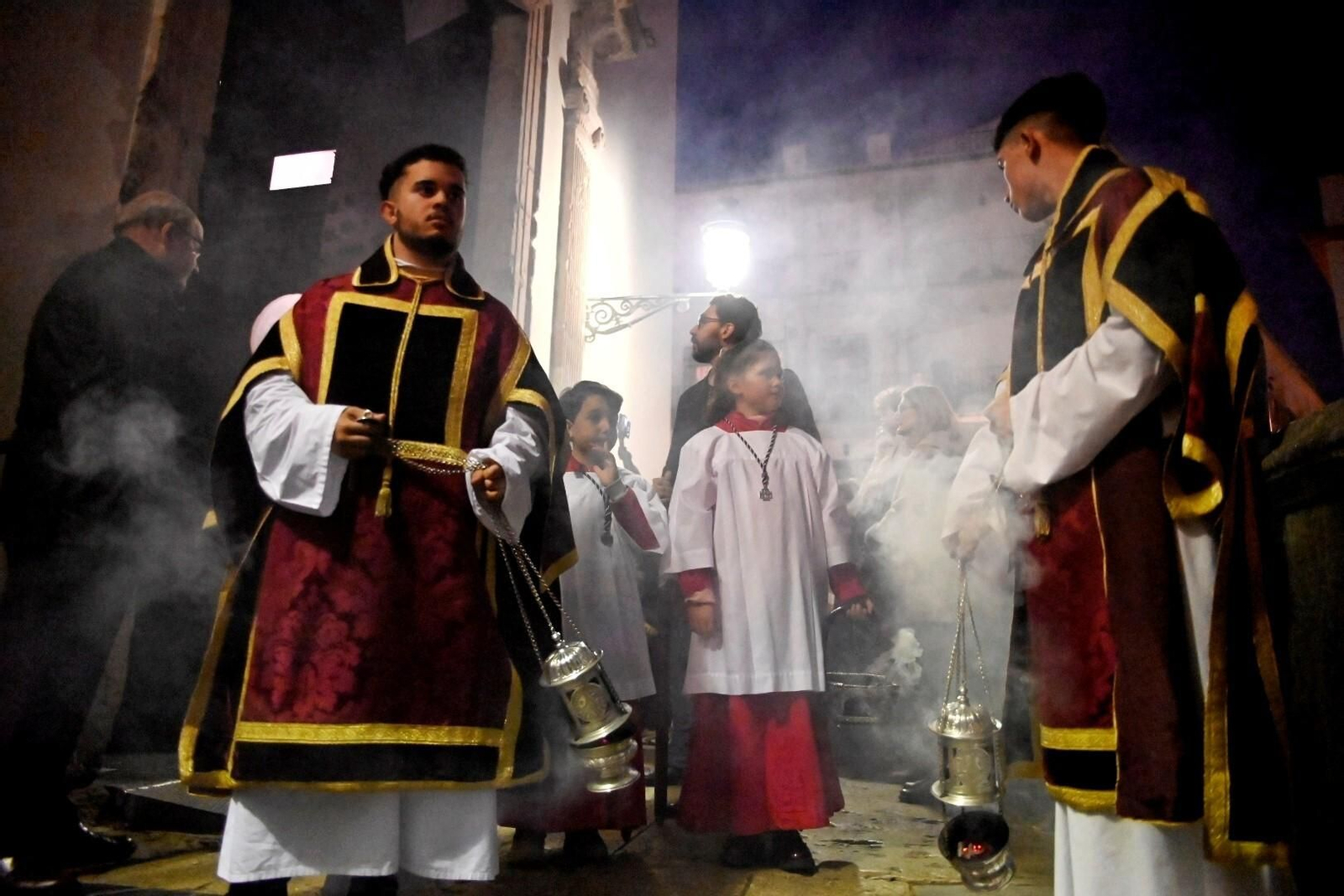 La procesión del Niño Jesús de la Compañía de Córdoba, en imágenes