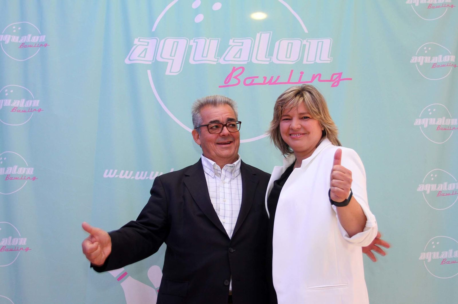 Imágenes del Aqualon Bowling.