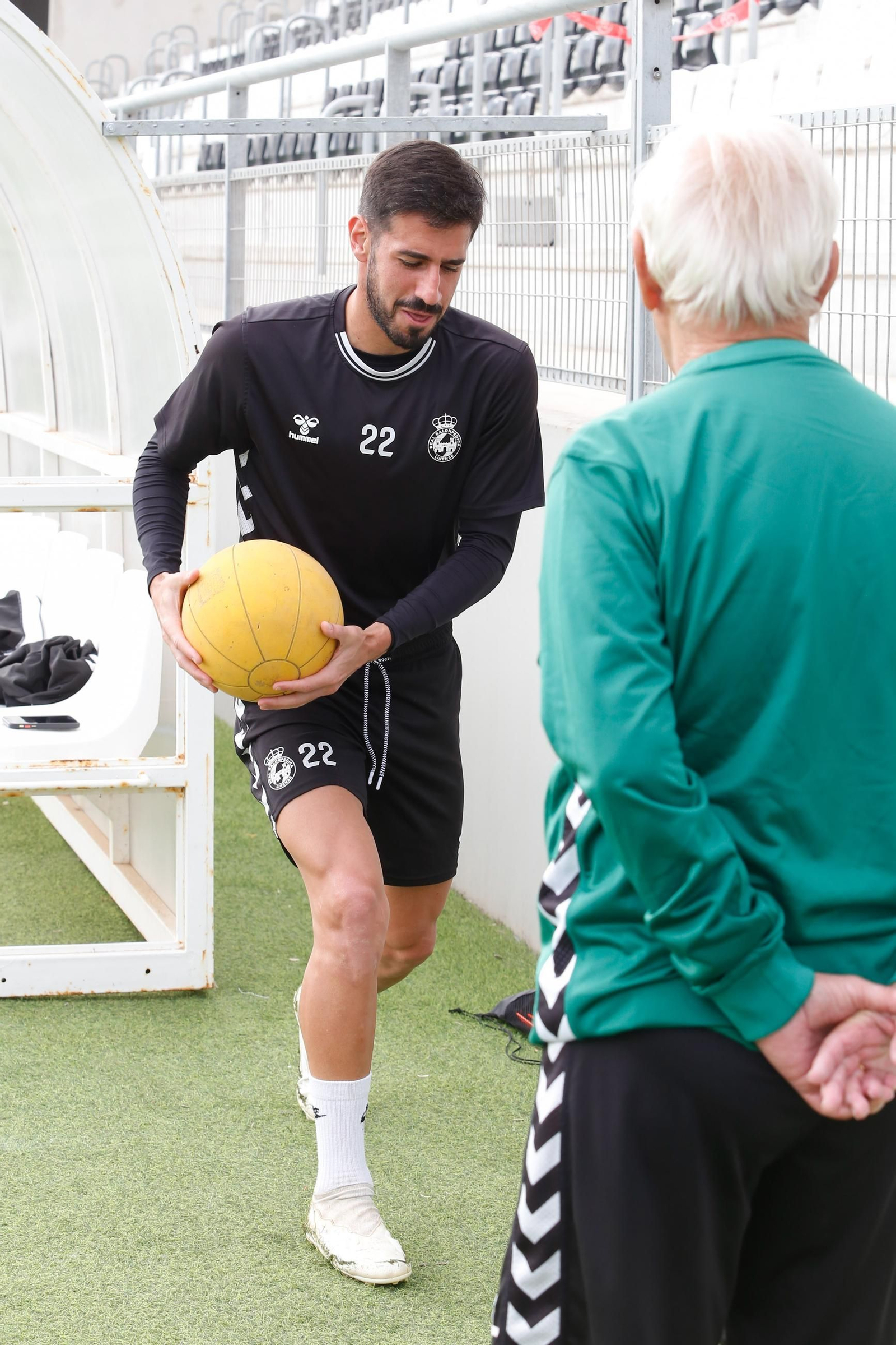 Las fotos del entrenamiento de la Balona previo al partido con el Villanovense