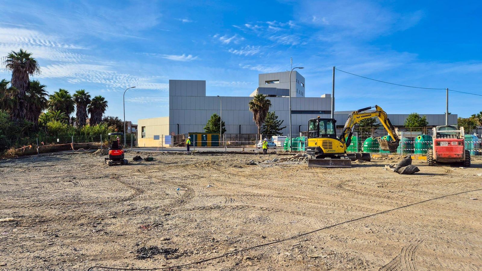 El recinto de recogida de residuos de la ciudad ubicado en el Polígono Industrial Alborán de Motril