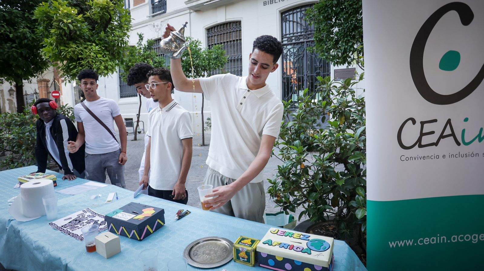 Imágenes de la celebración en Jerez del Día de África