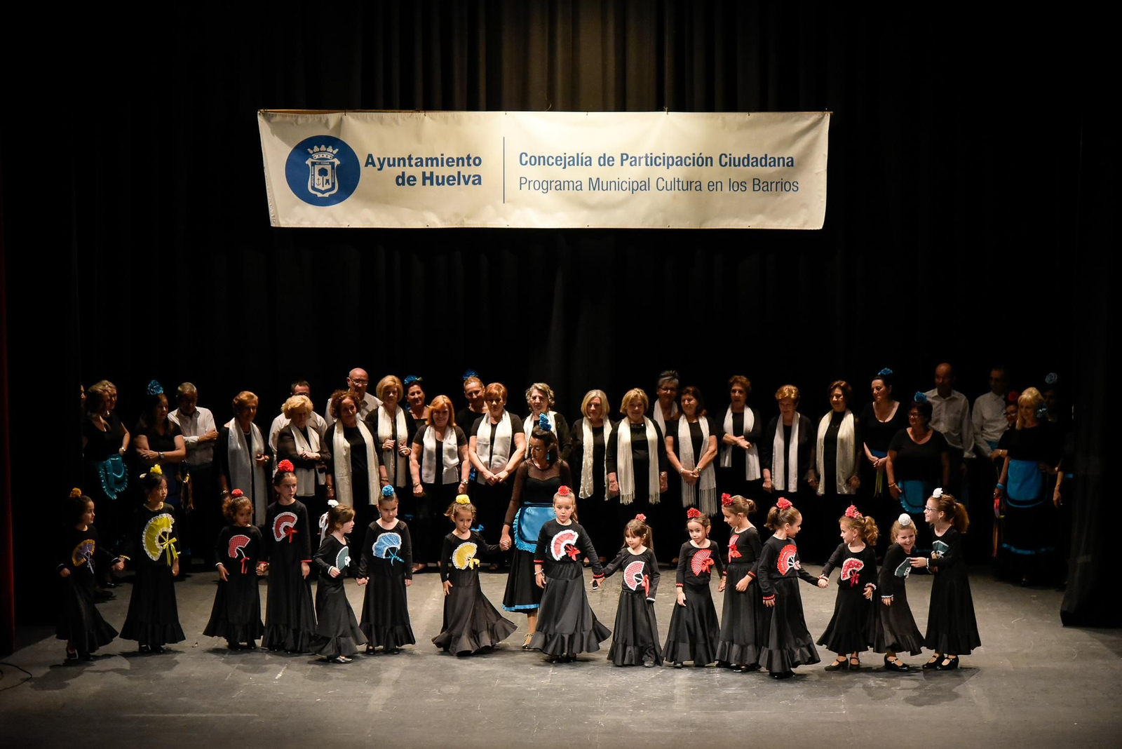 Imágenes de las actividades fin de curso en Cultura en los Barrios