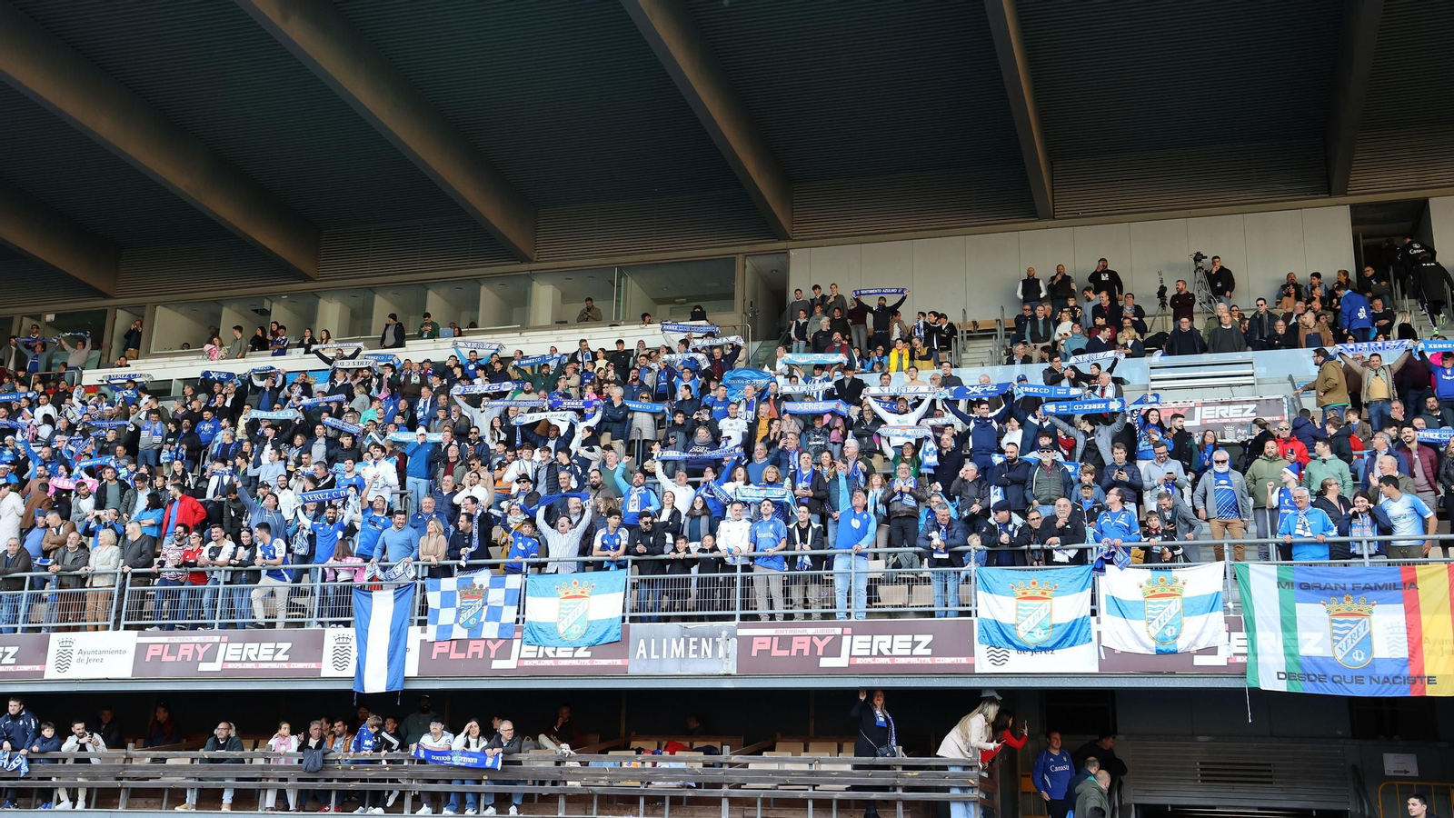Búscate en el derbi entre Xerez CD y Xerez DFC en Chapín