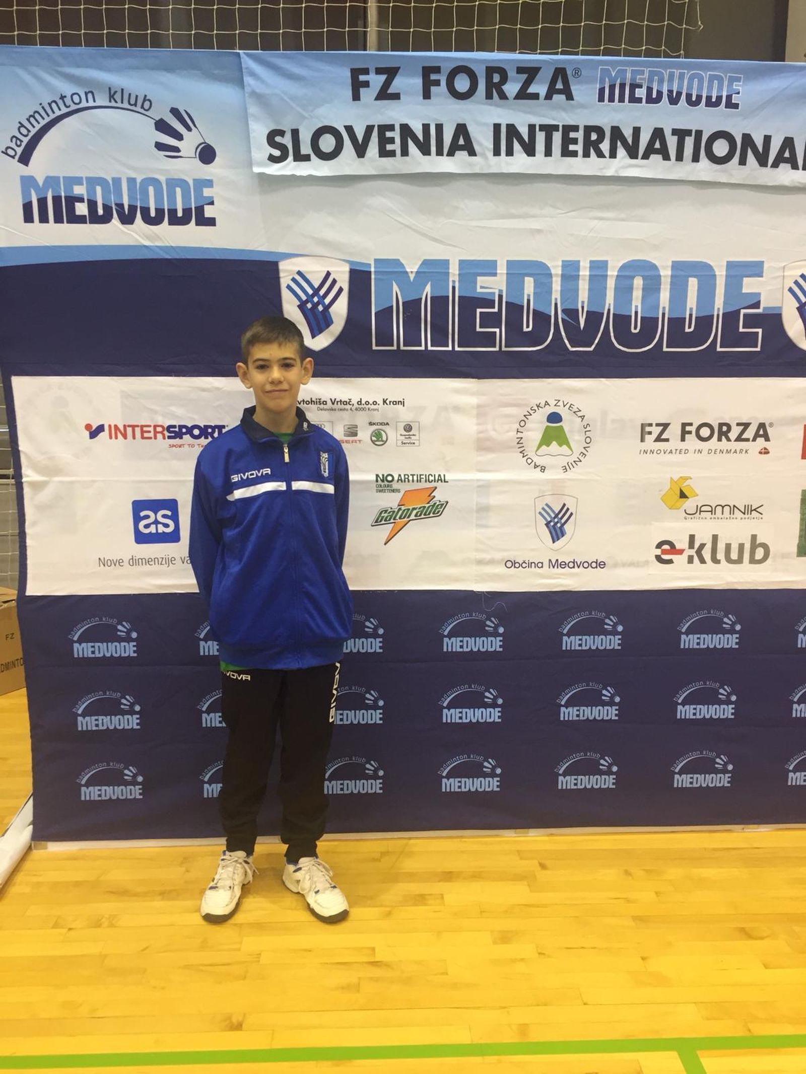Guillermo Nuviala del CD Bádminton Huelva compite en el Internacional de Eslovenia