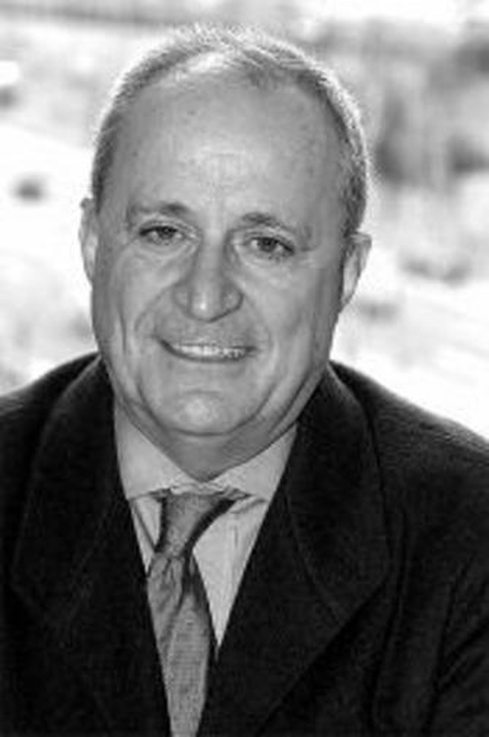 Fernándo García Cortázar.