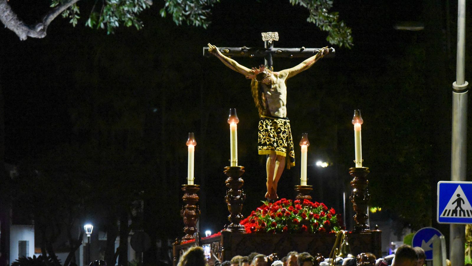 Fotos del Viernes Santo en Castellar: Almoraima y Nazareno