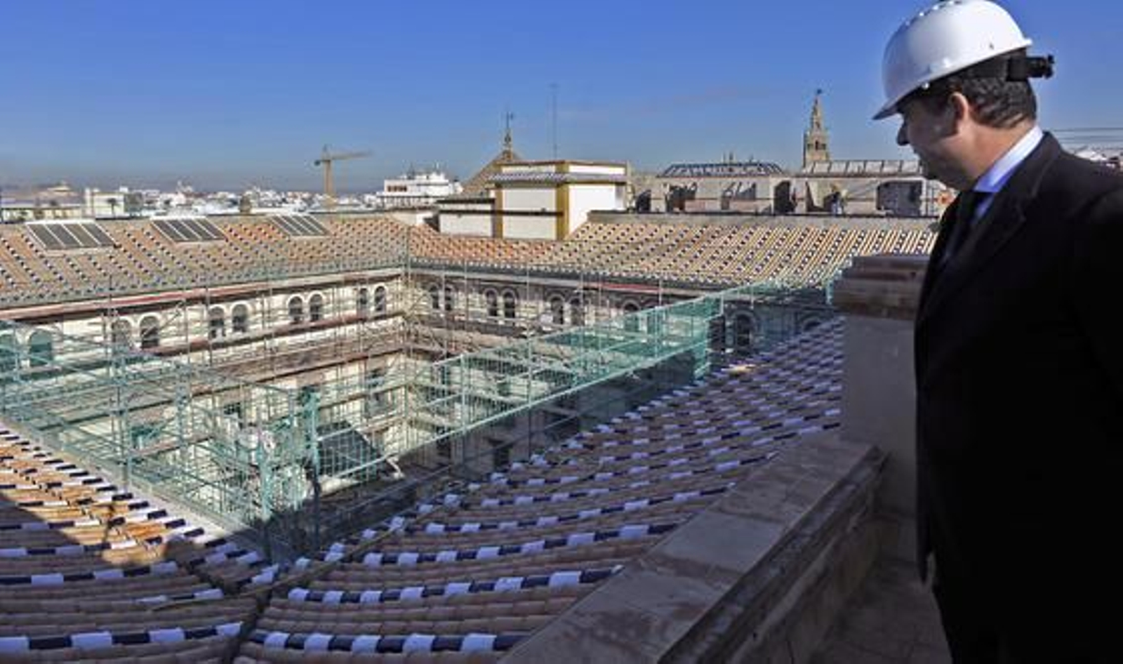 Las obras del hotel más importante de la ciudad, el Alfonso XIII.

Foto: Juan Carlos Vázquez