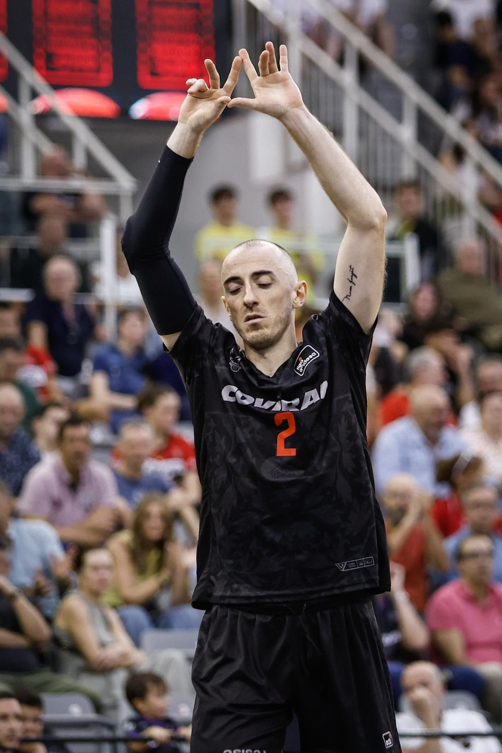 Las imágenes del partido entre el Covirán Granada y el UCAM Murcia