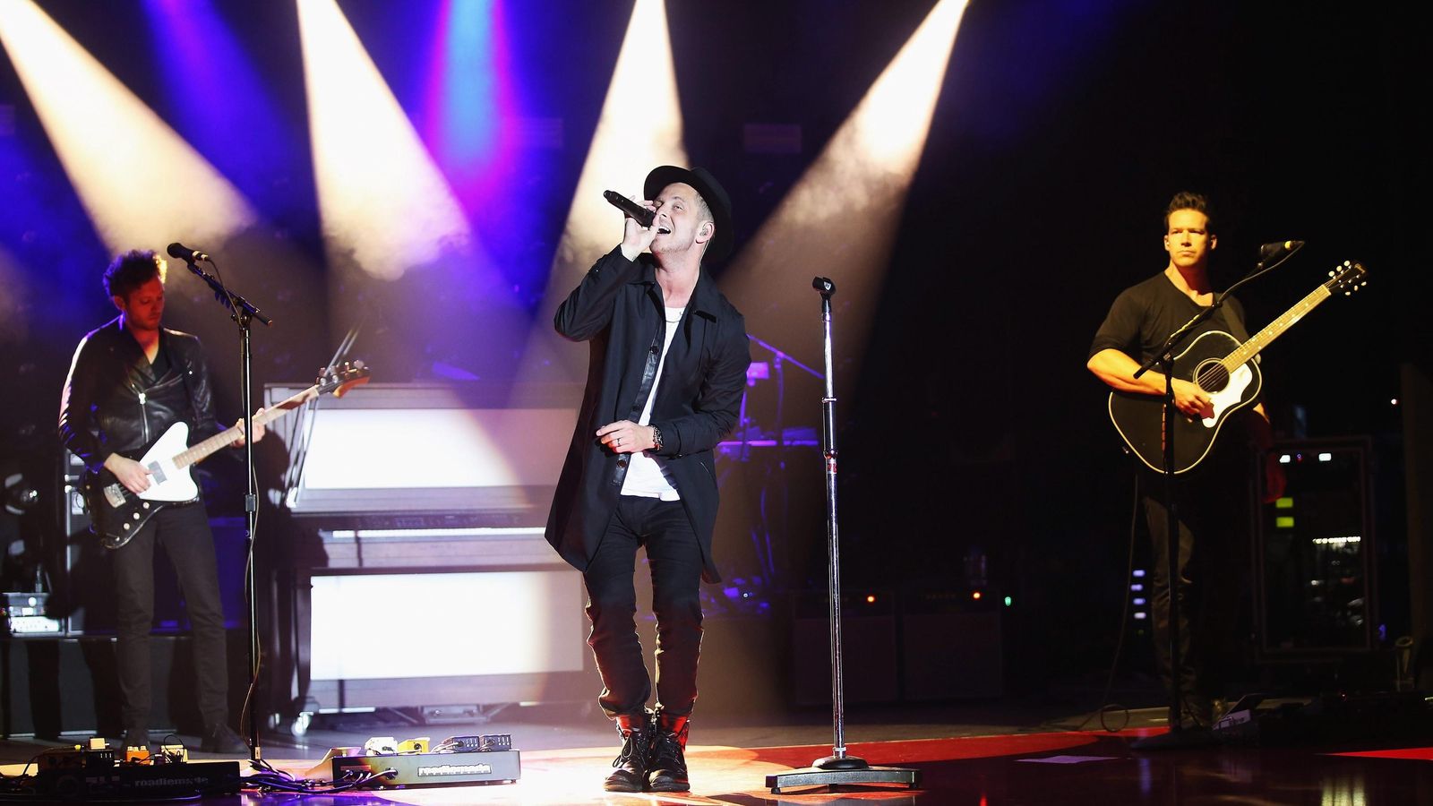 Ryan Tedder, al frente de su banda One Republic, durante un concierto en Munich en 2016.