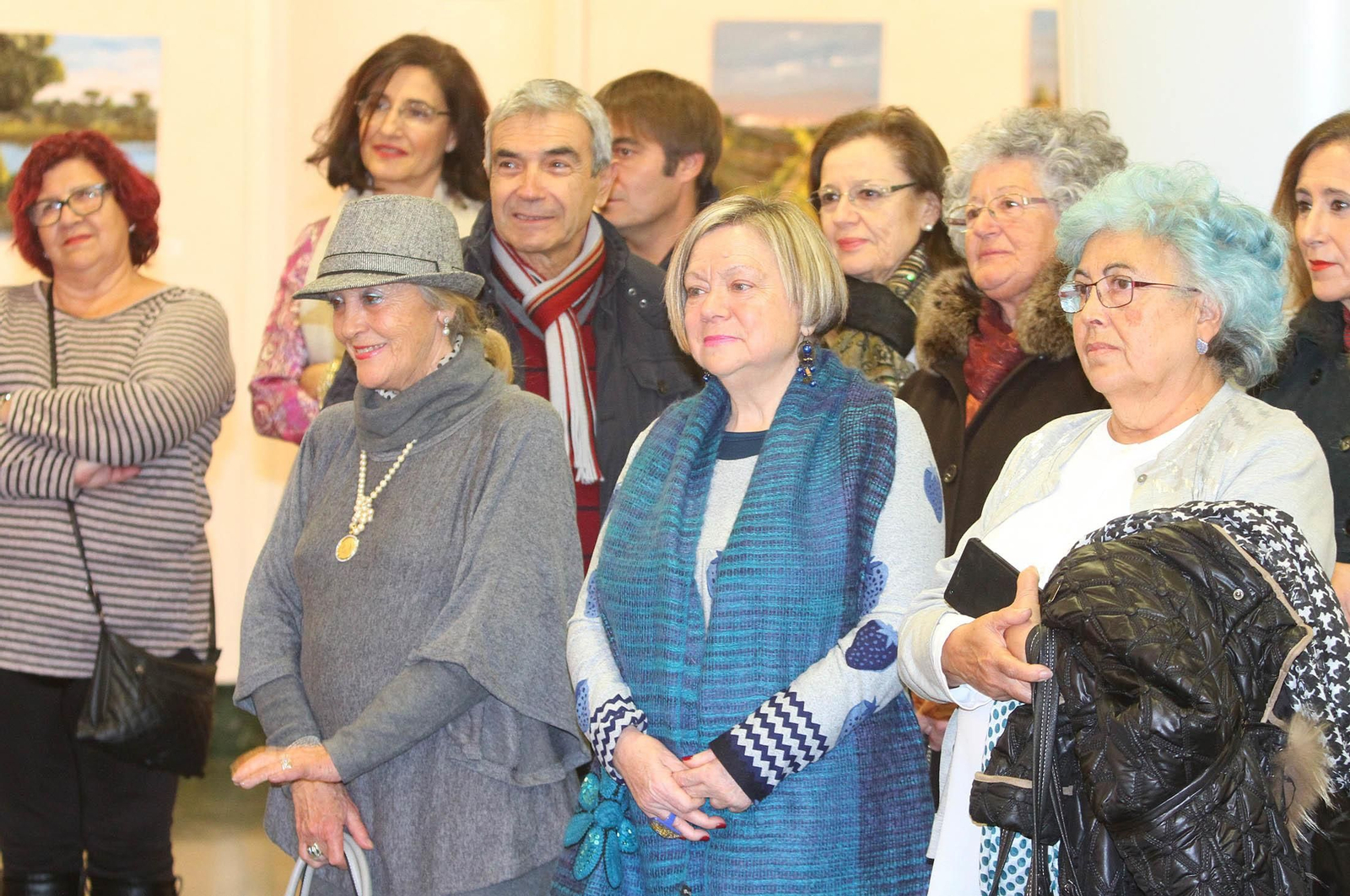 Imágenes de la Inauguración de la exposición del taller de arteterapia de Aramburu en la sala de la Caja Rural del Sur