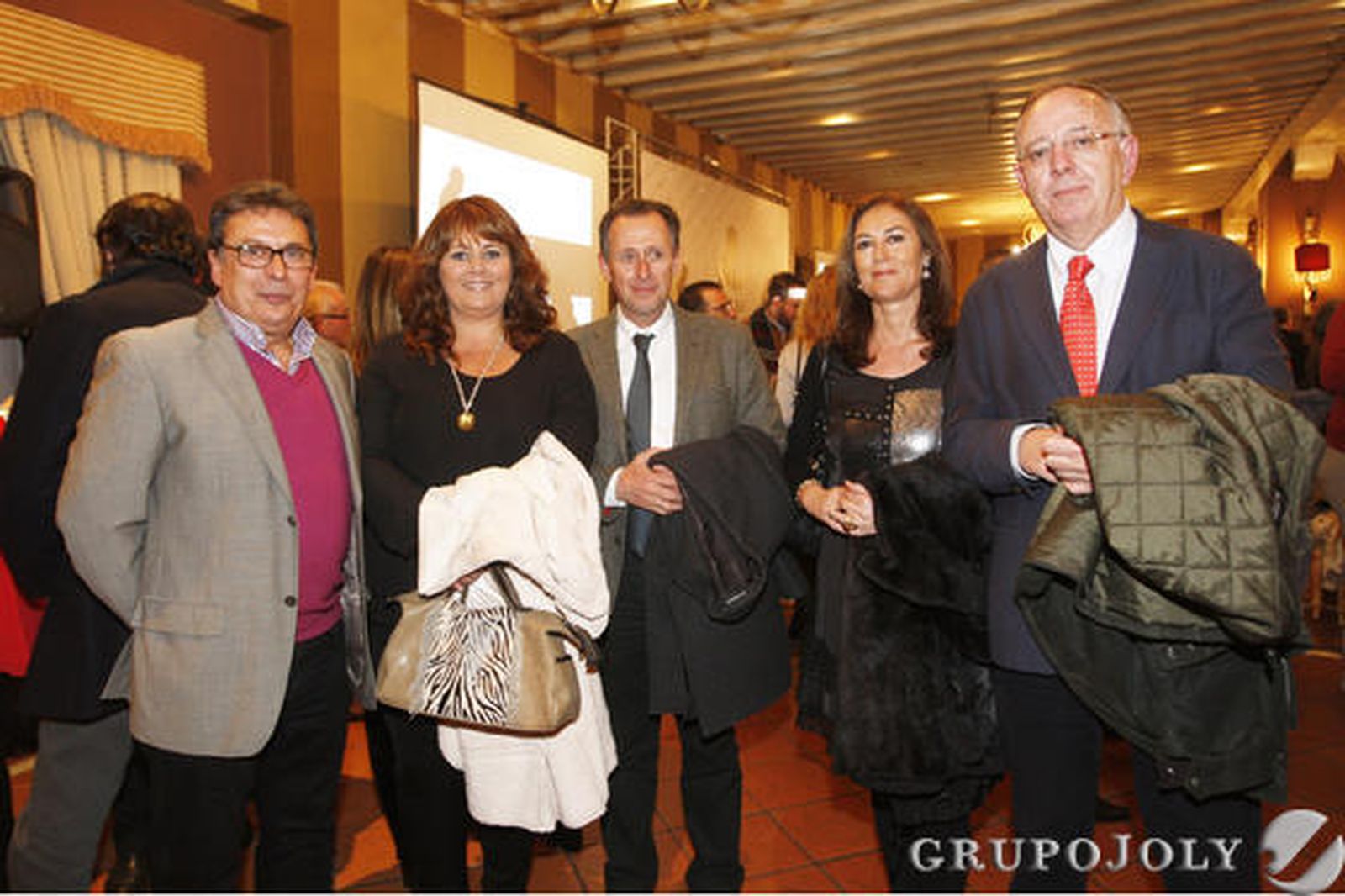 Fidel Chacartegui, Ascensión, José María Román, Elena Amaya y César Custodio.

Foto: Julio Gonzalez-Joaquin Pino-Fito Carreto