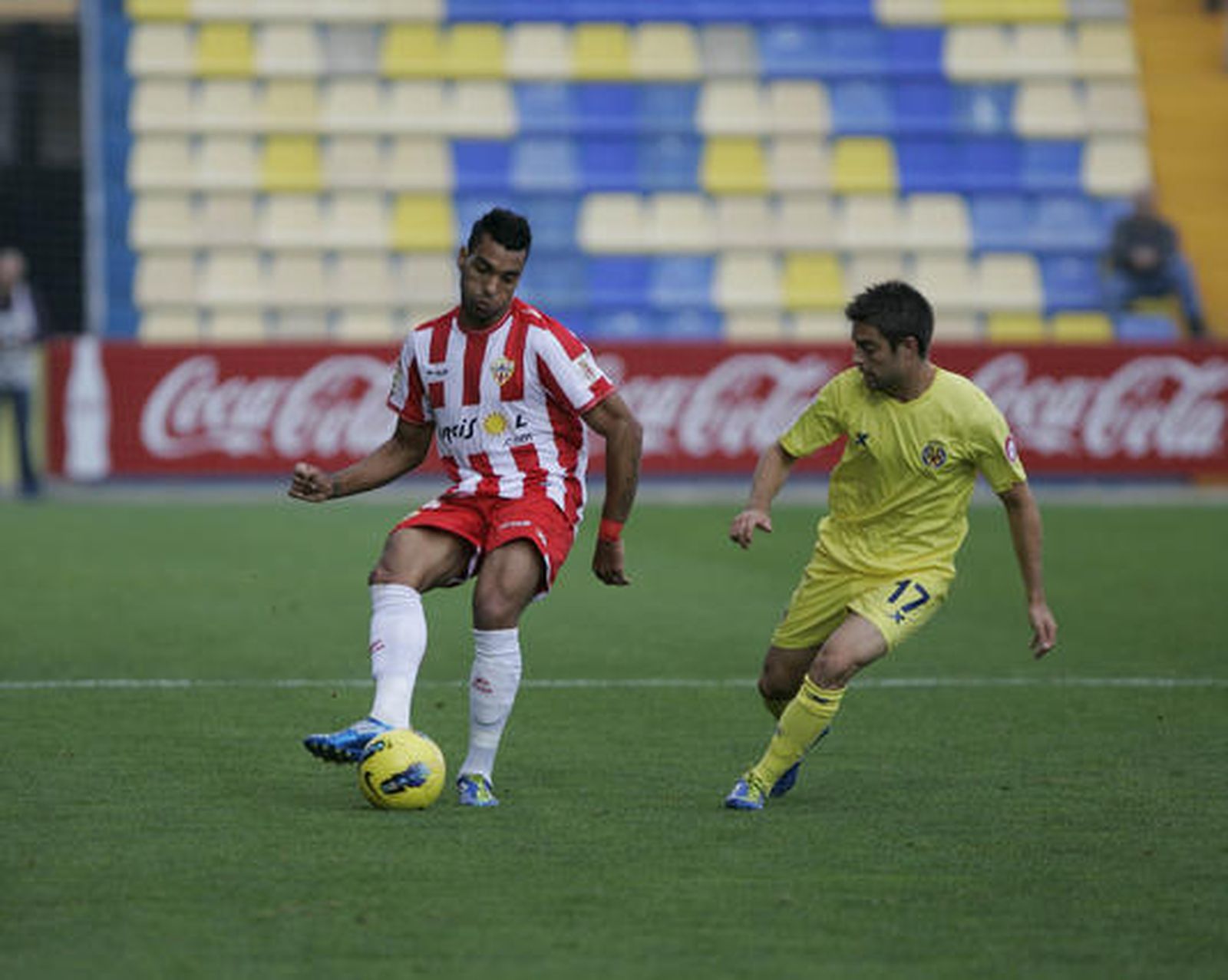 El Almería se deja remontar ante el Villarreal B (2-1). / LOF