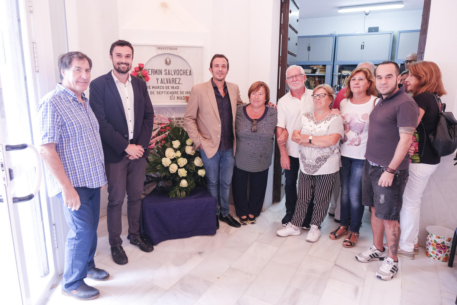 Ofrenda en el 110 aniversario de la muerte de Salvochea