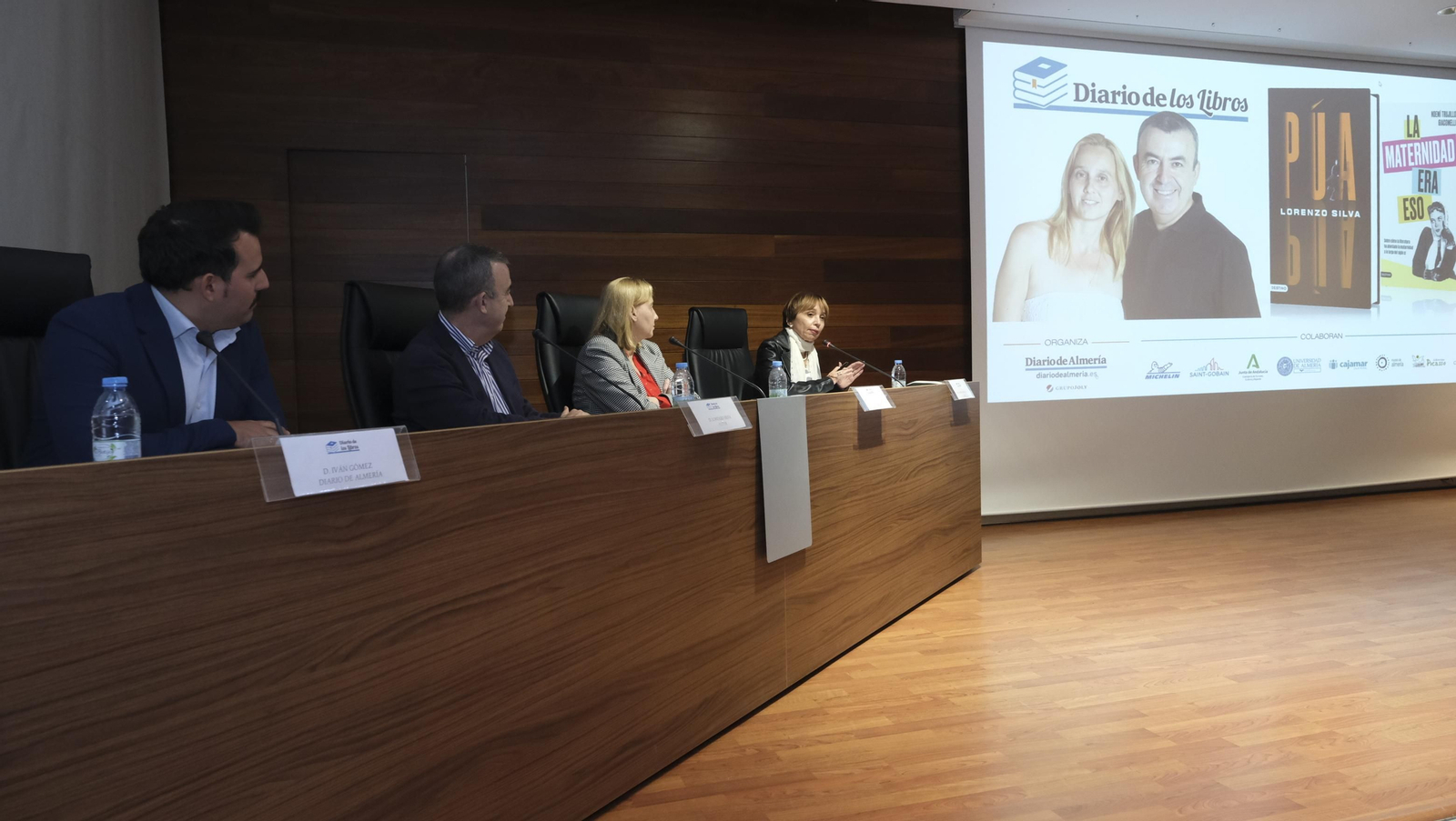 El Diario de los Libros con Lorenzo Silva y Noemí Trujillo, en Almería