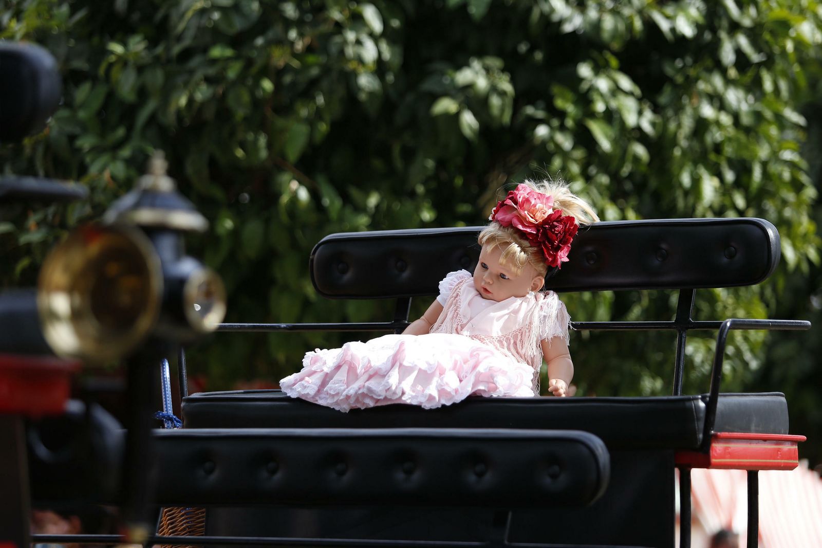 El Lunes de Feria, el primero con silencio en los 'cacharritos', en imágenes