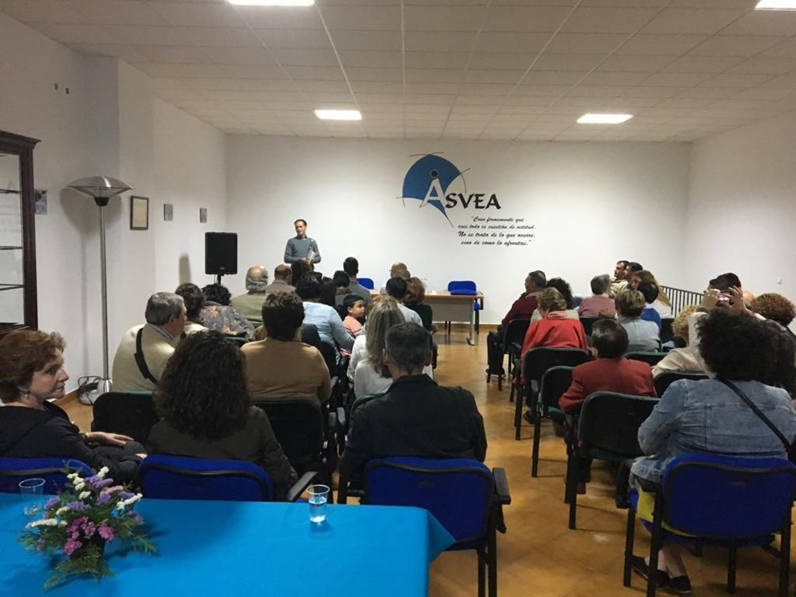 Una de las asambleas de Asvea en Valverde.
