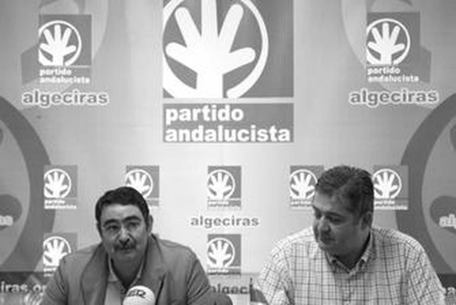 González y España, durante una rueda de prensa.