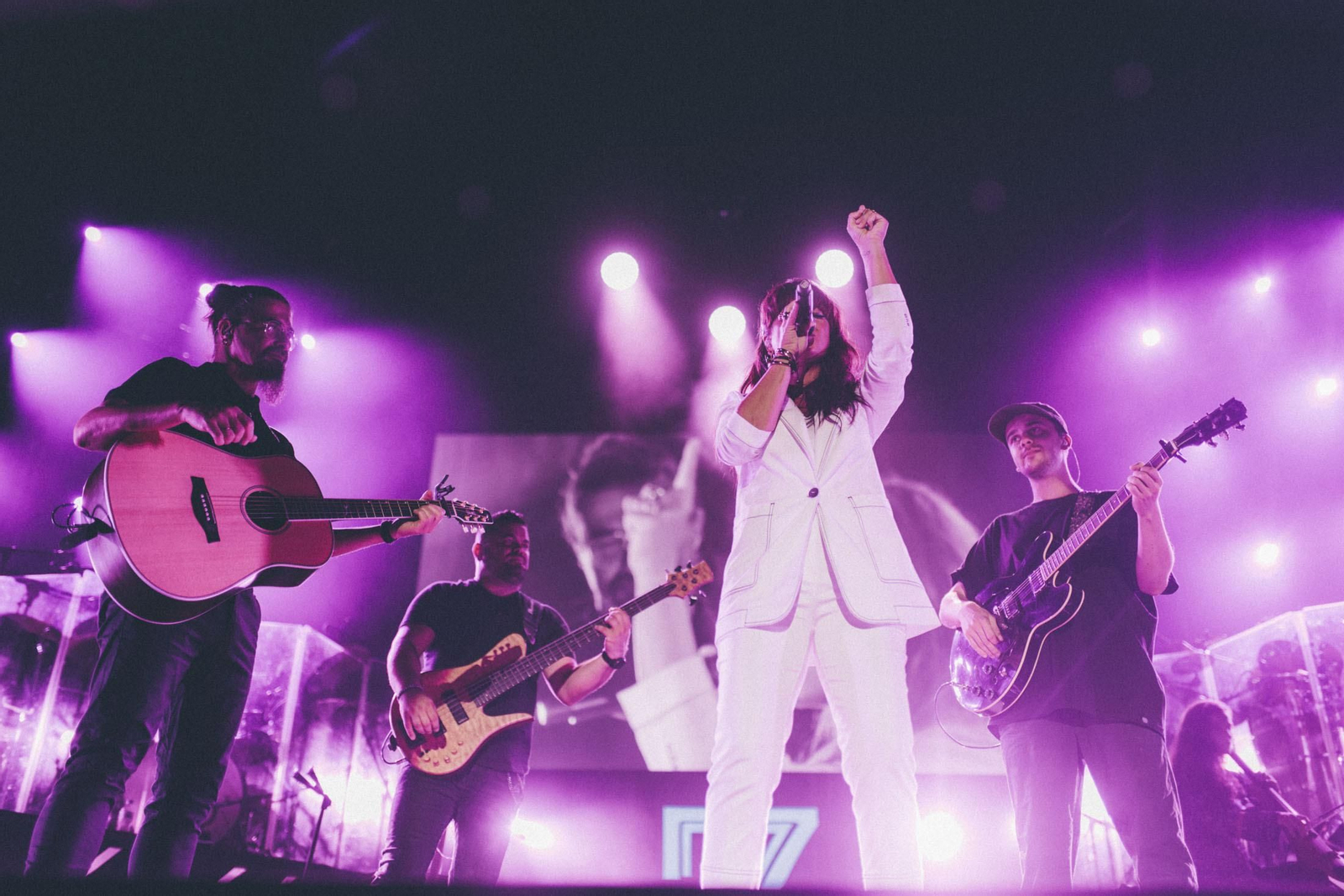 Imágenes del concierto de Vanesa Martín en la Plaza de Toros de La Merced
