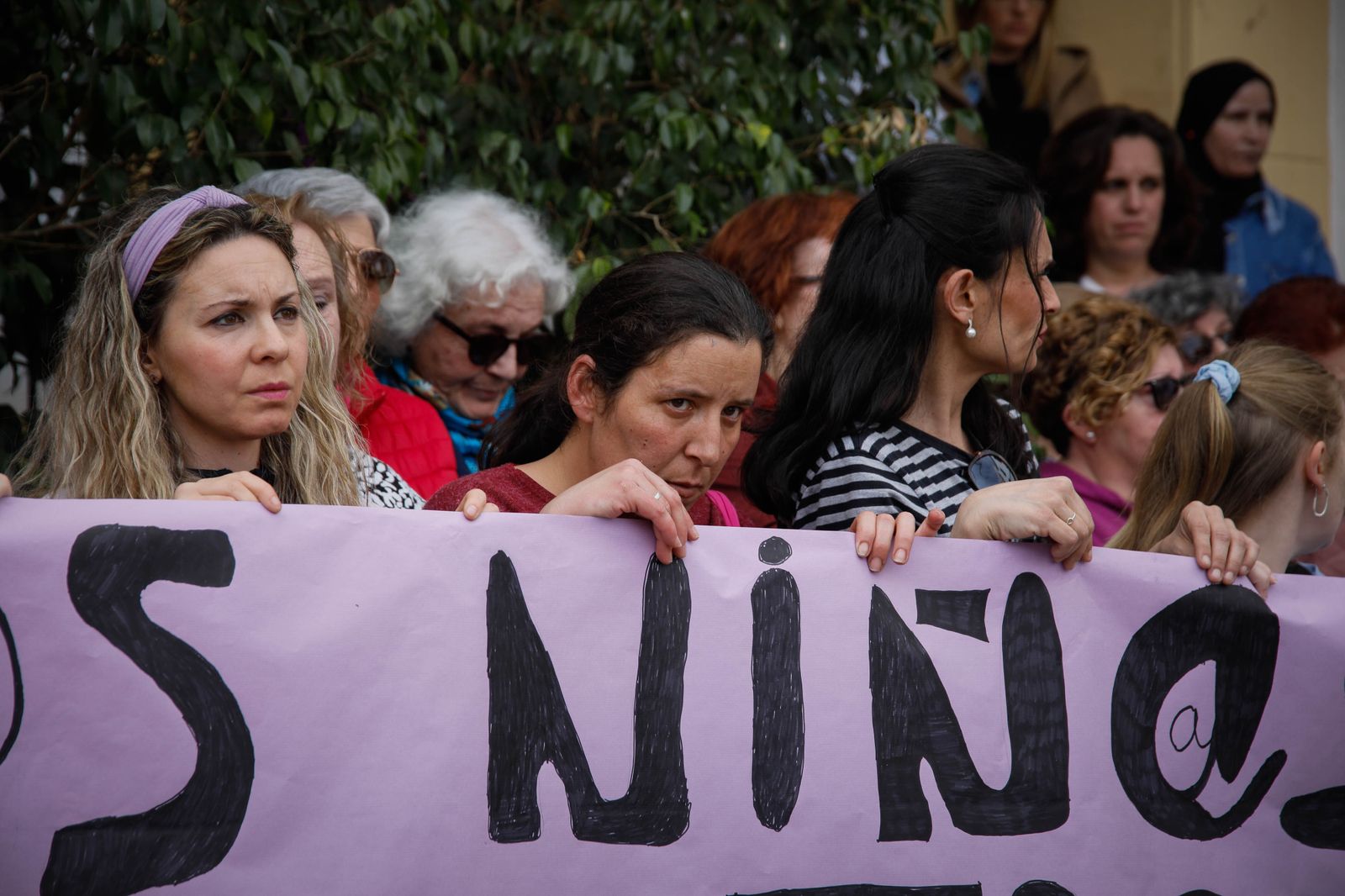 Minuto de silencio en Abla por el parricidio de Las Alcubillas de Alboloduy