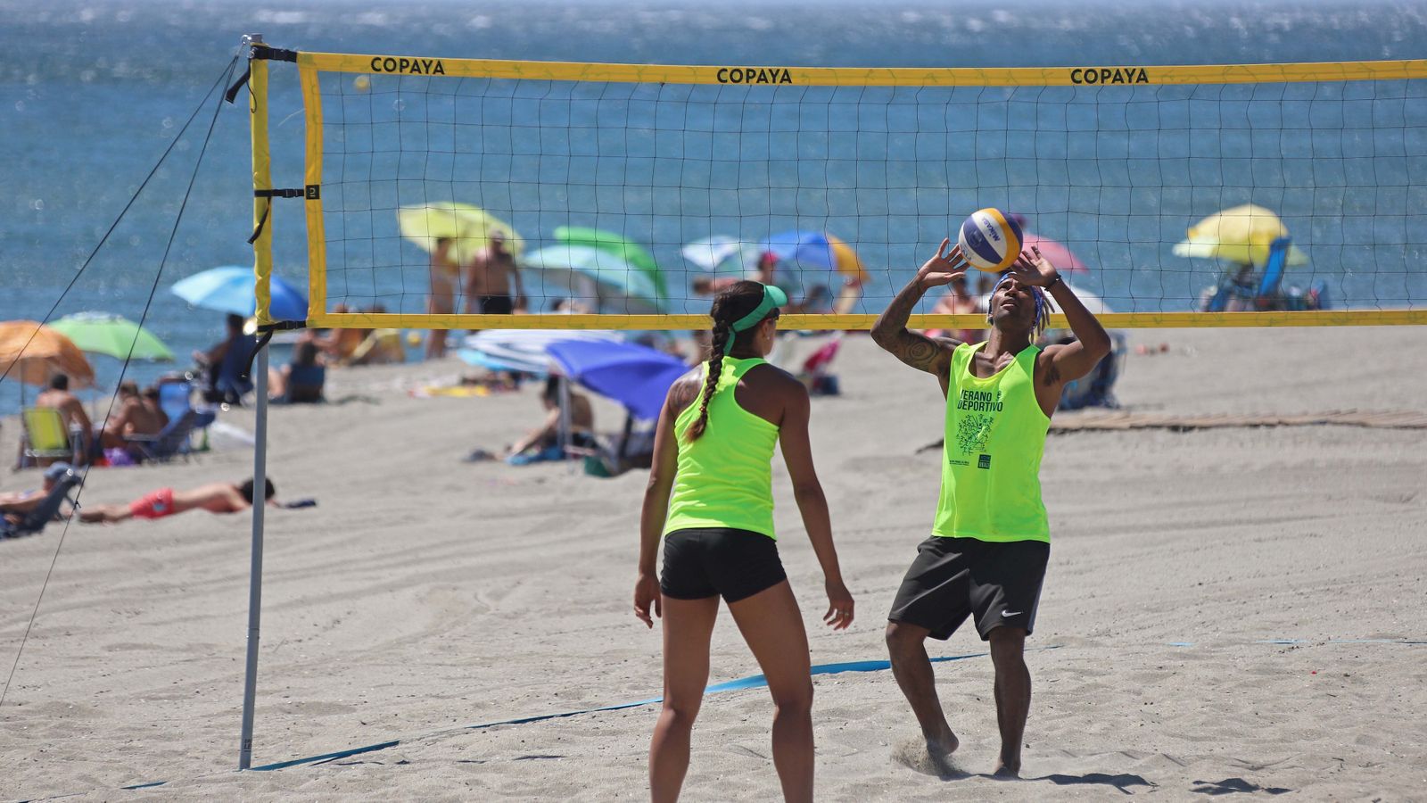 Fotos del torneo de Voley Playa en La Línea
